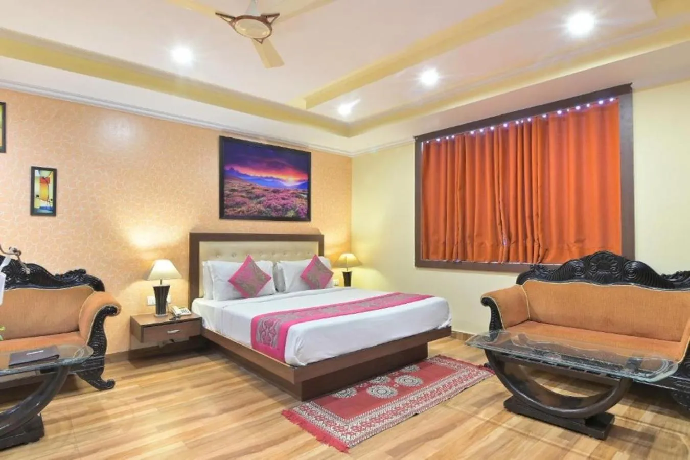 Bed in Hotel Castle Blue New Delhi Near IGI Airport