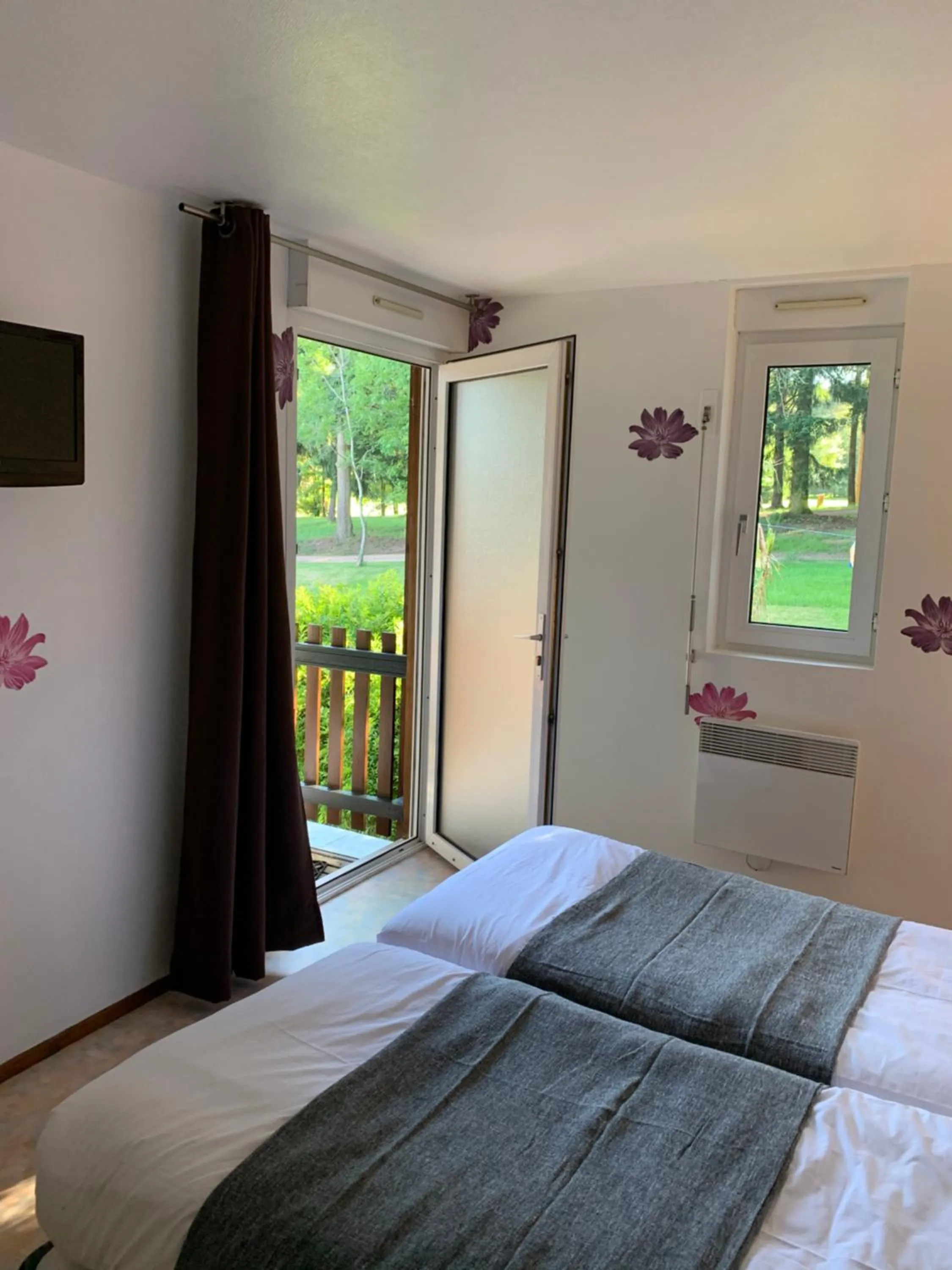 Bed in Du côté de chez Sam