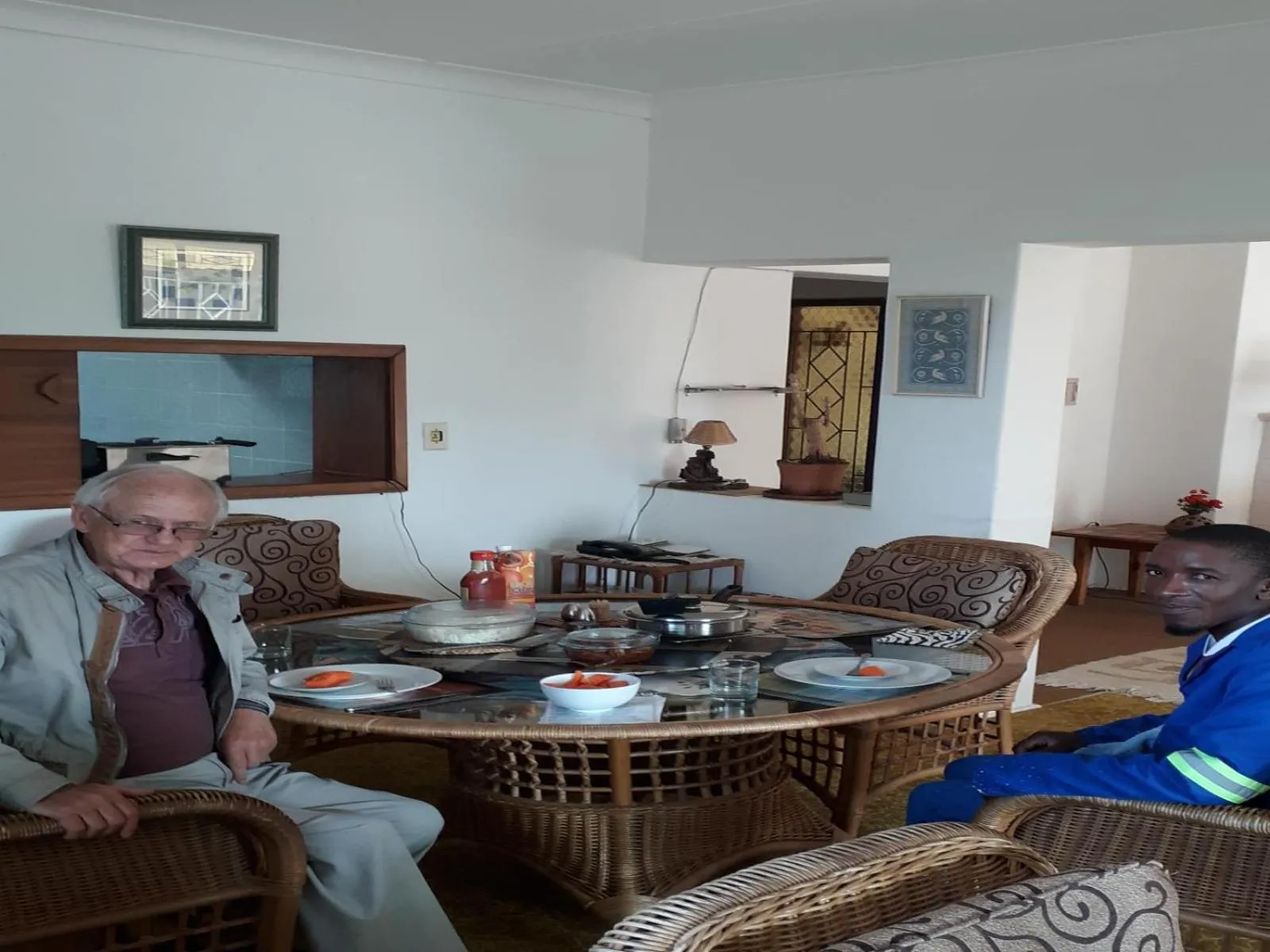 Dining area in AANDRUS BNB