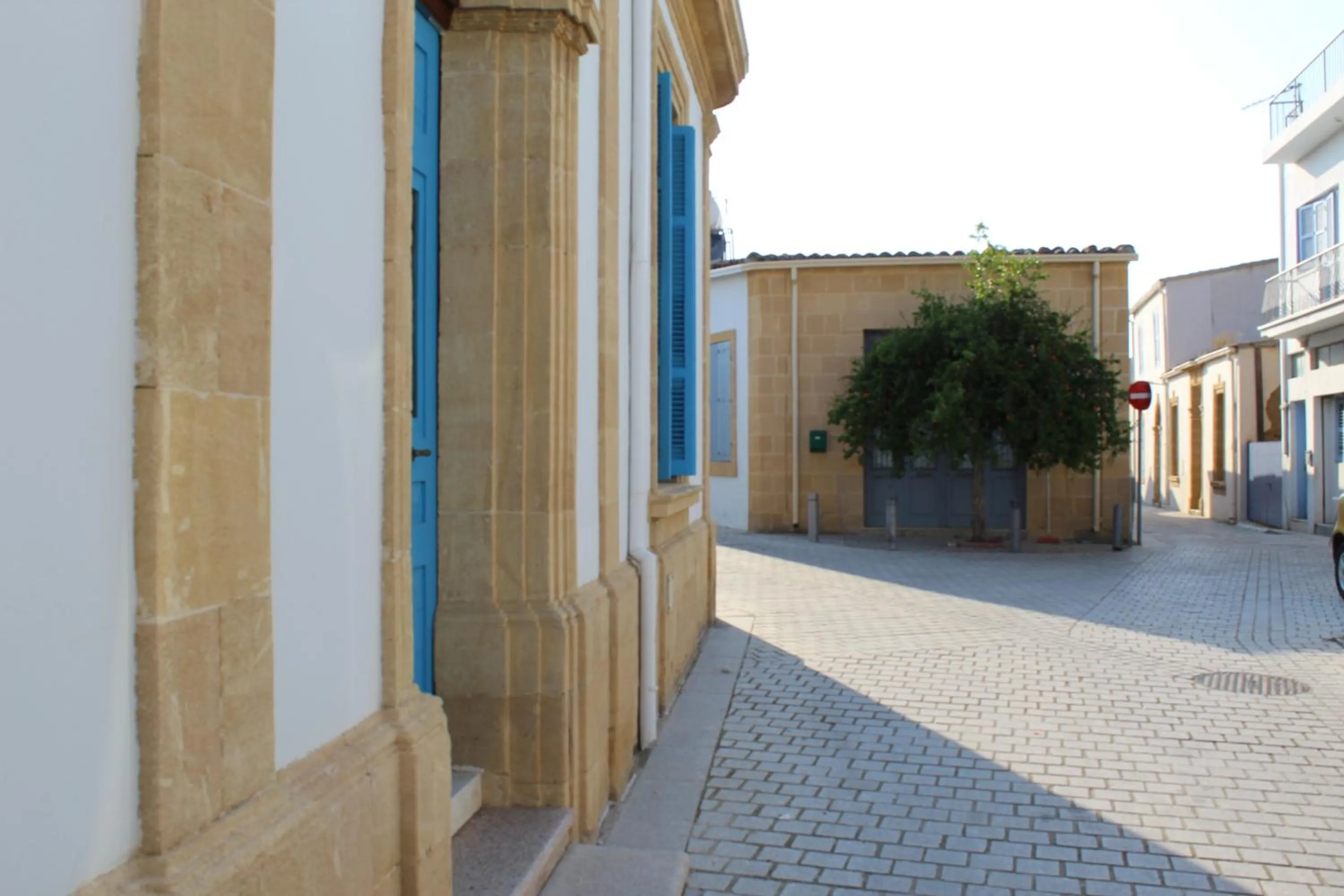 Location in Costas Hostel Action 2