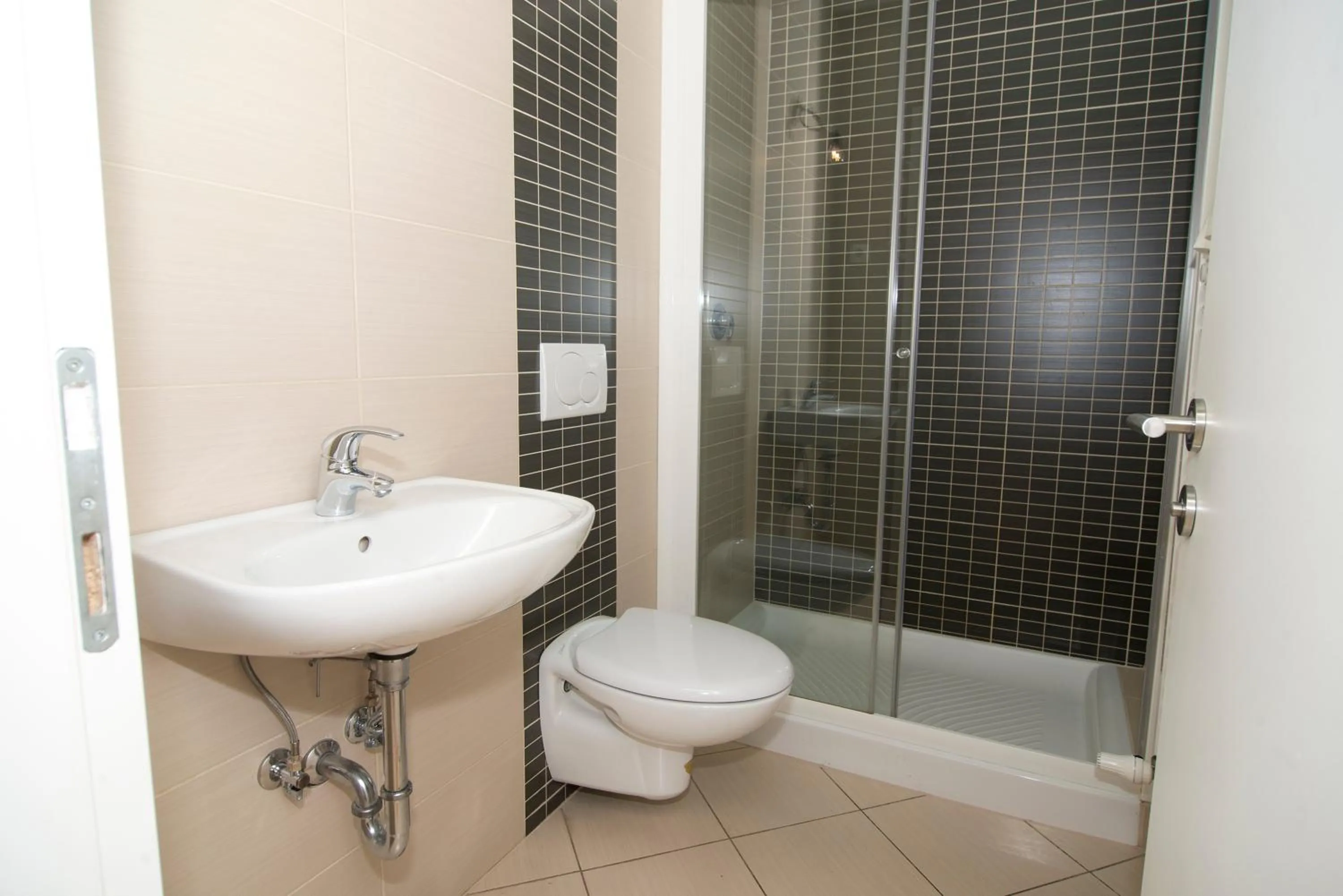 Bathroom in Most Hostel