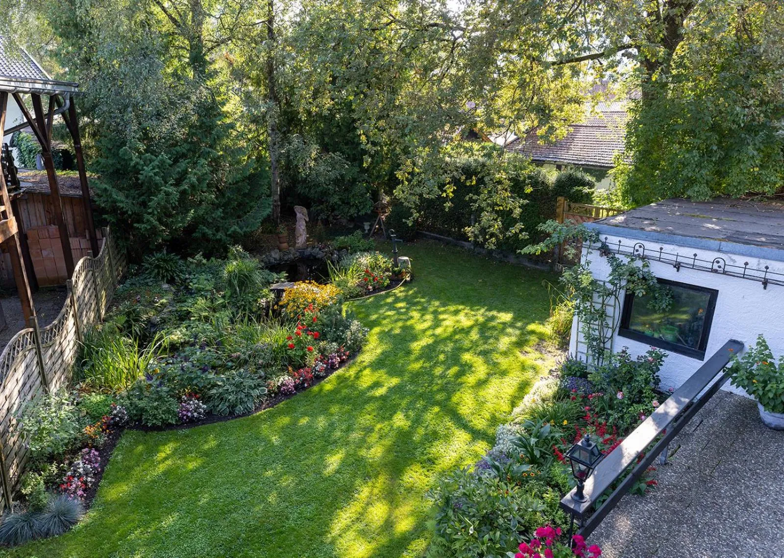 Garden view in Hotel Alpenhof