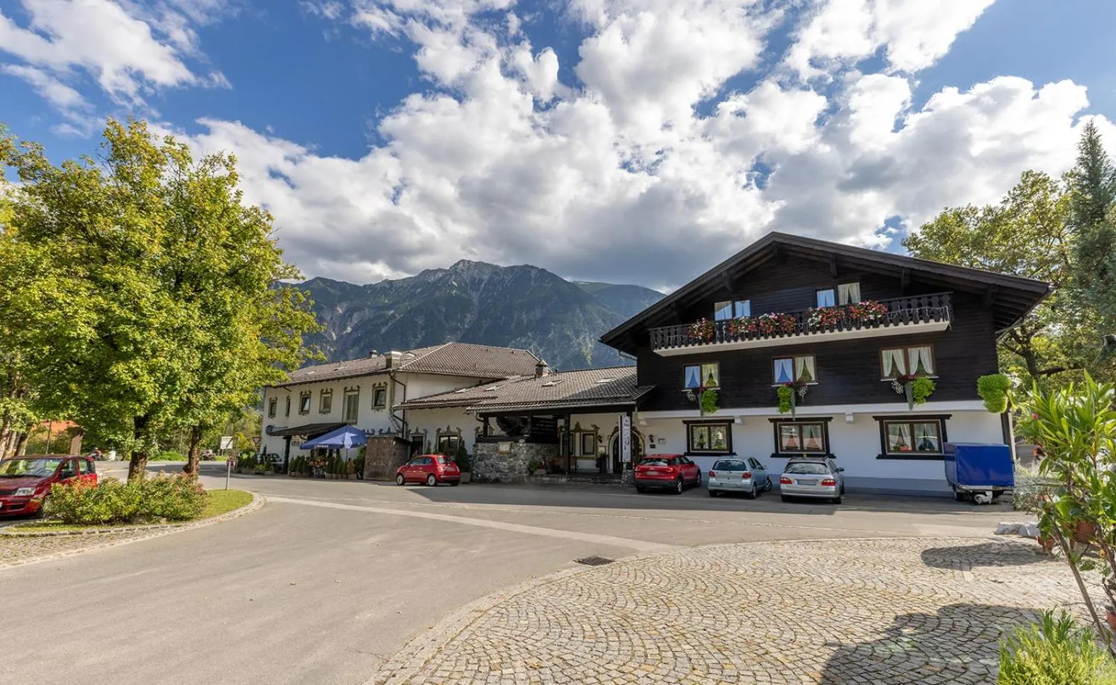 Property building in Hotel Alpenhof