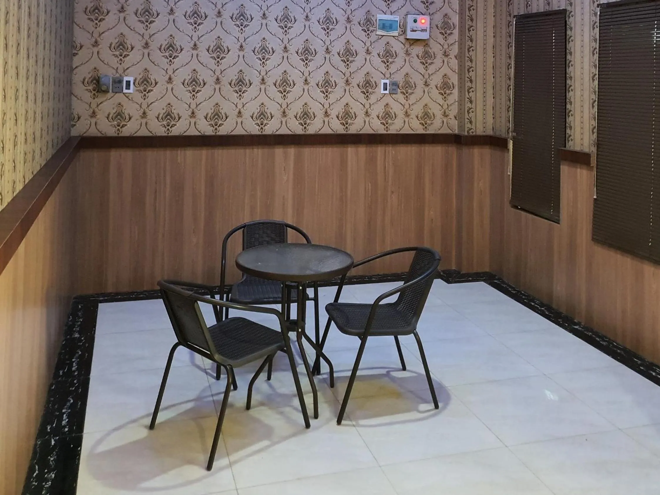 RedDoorz near CitraLand Gama City Medan