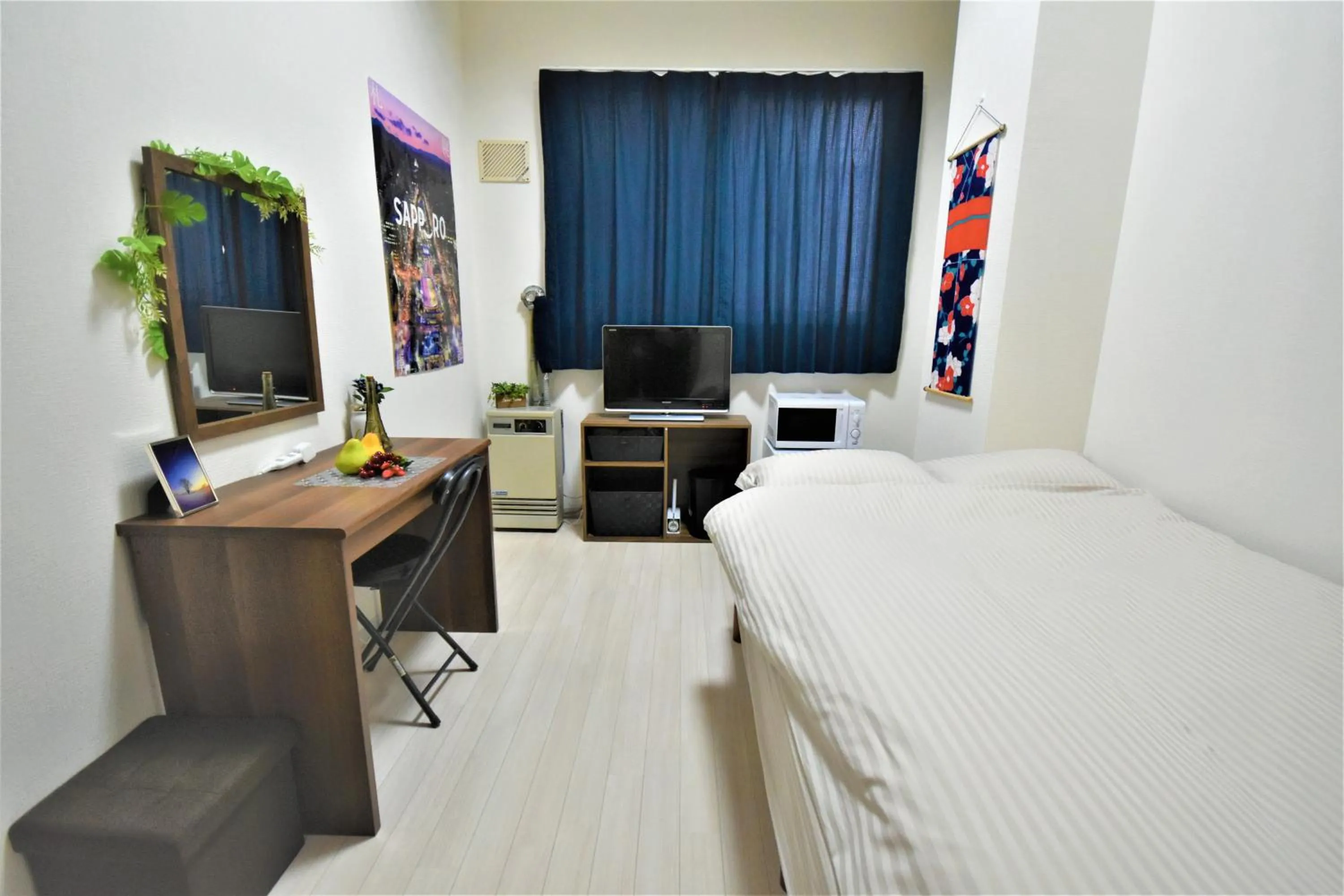 Photo of the whole room, Bed in KIYAZA Road Sapporo