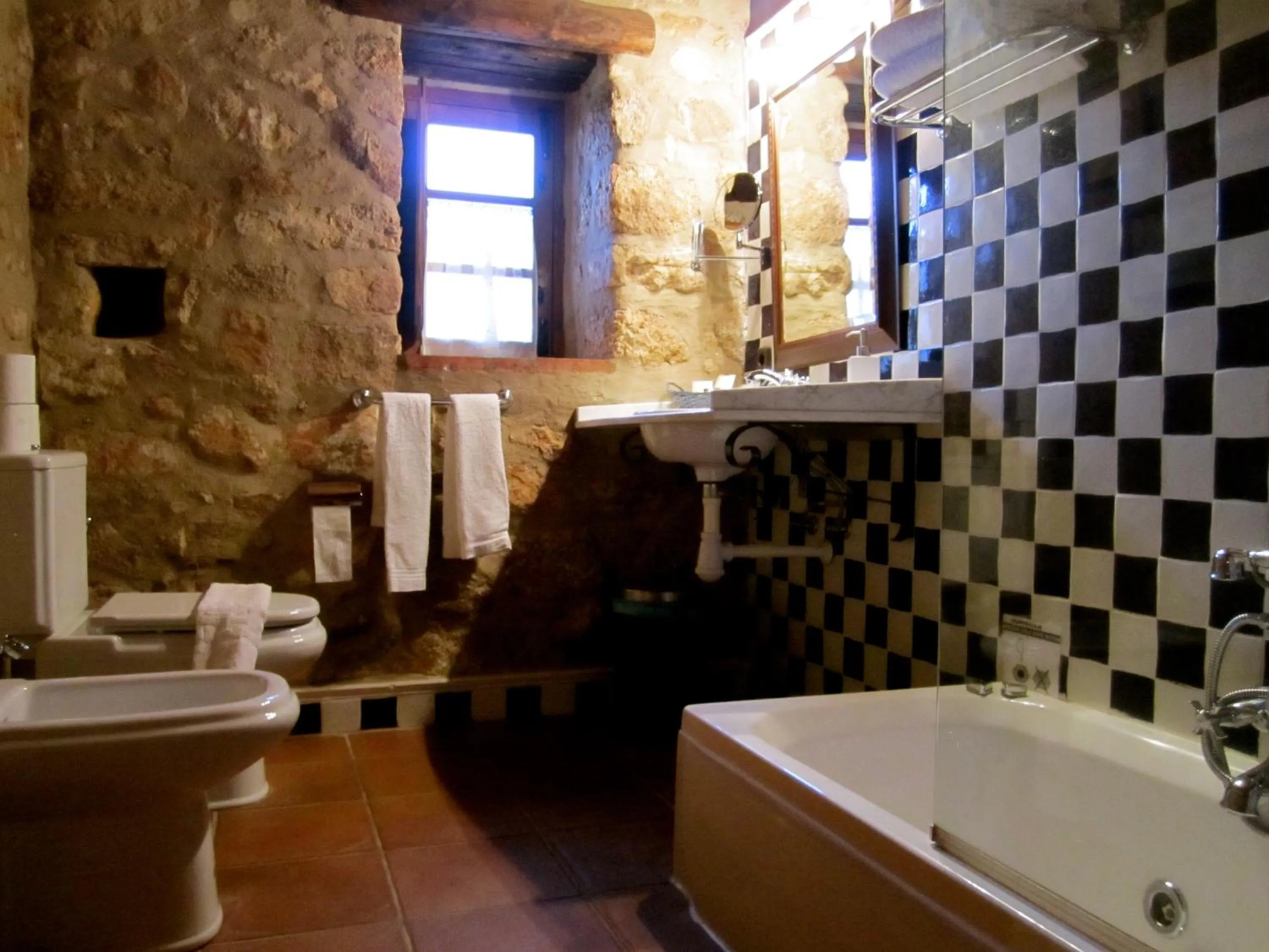 Apartamentos Rurales La Macera ****