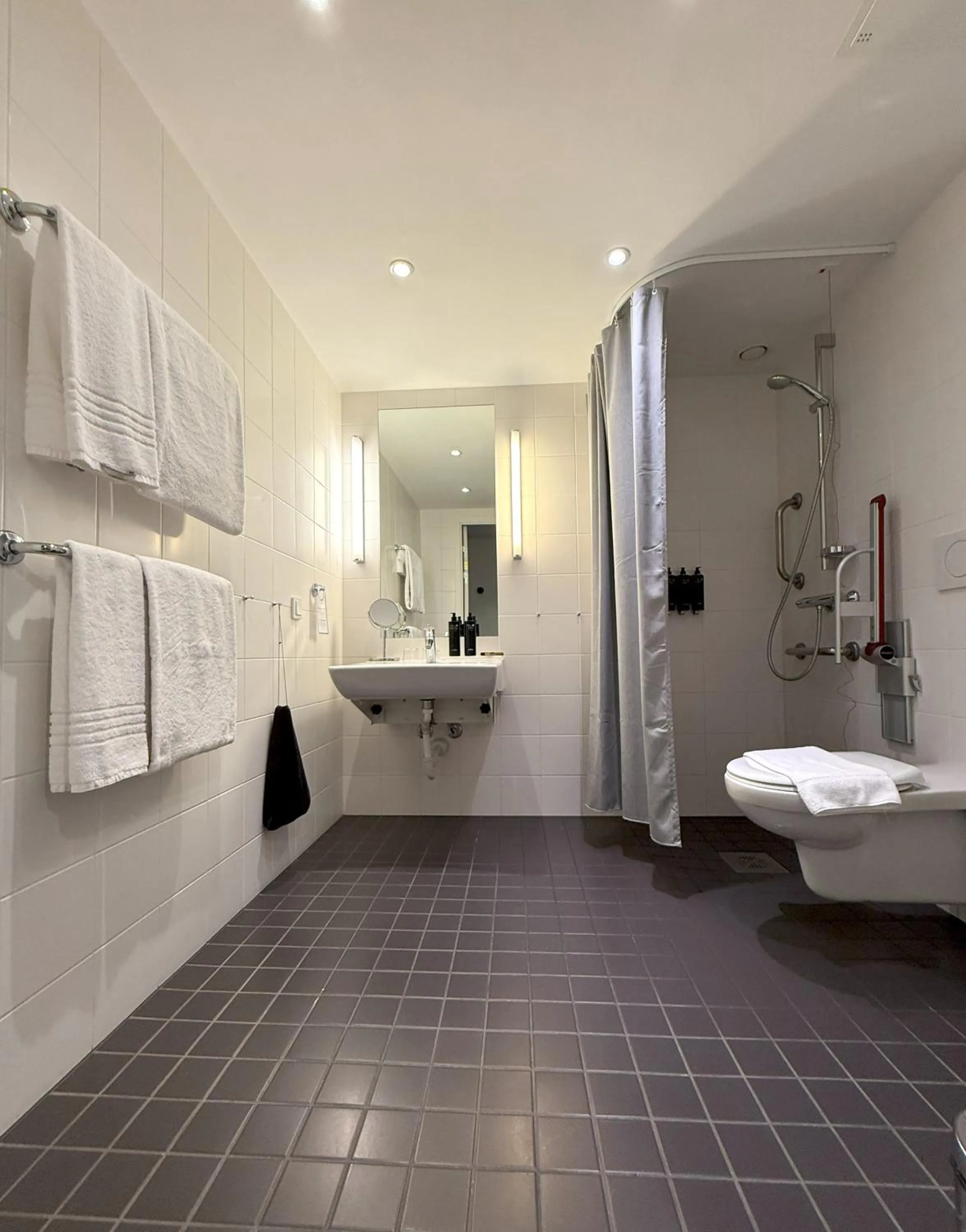 Bathroom in Best Western Plus Park City Lund