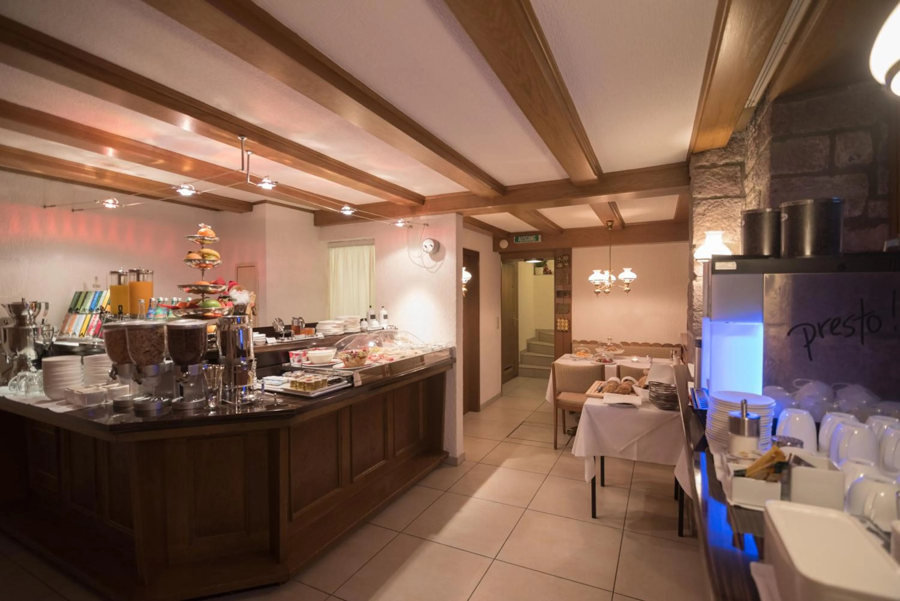 Kitchen or kitchenette in Hotel Etol - Superior