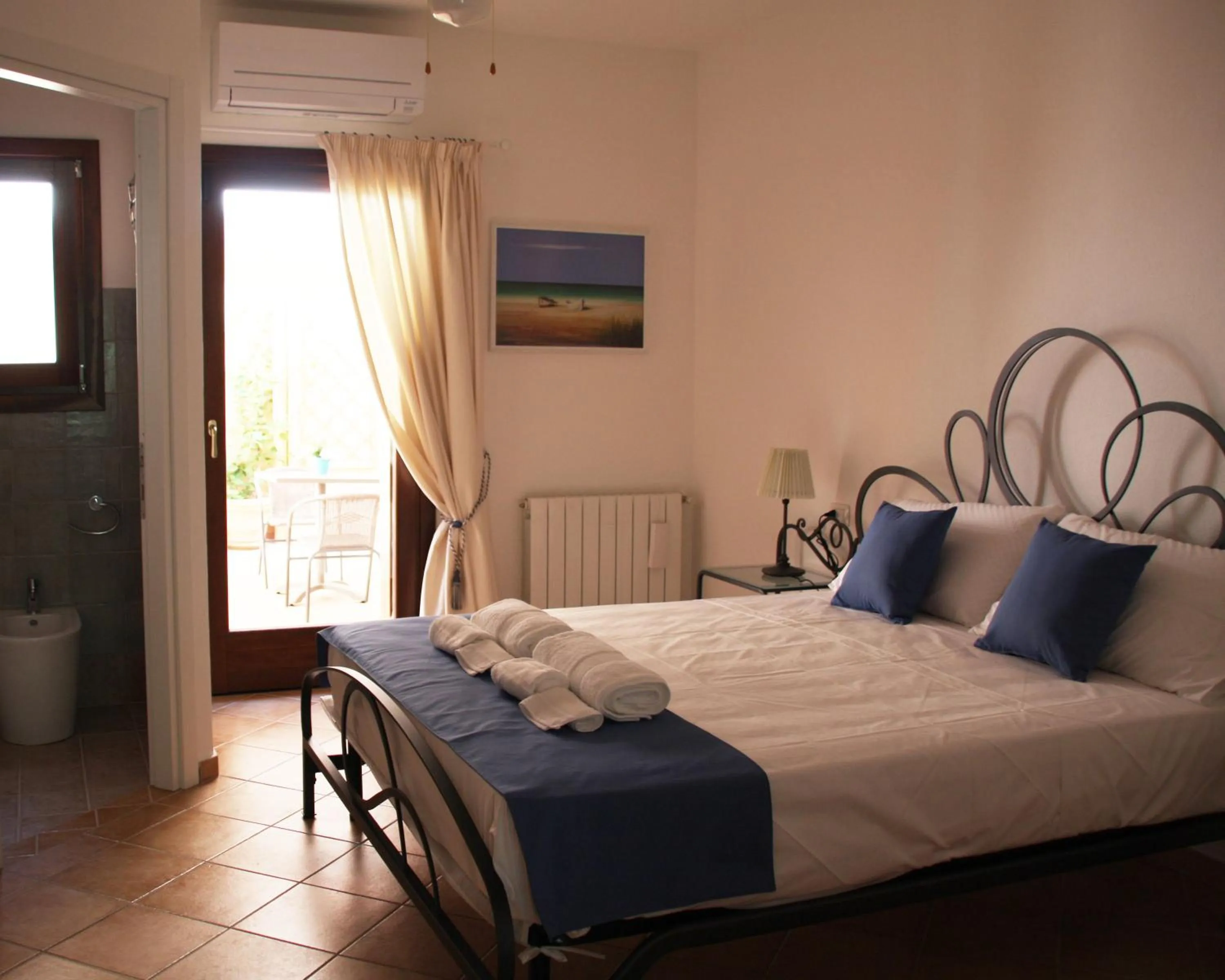 Bed in L'Alloggio-Not just rooms