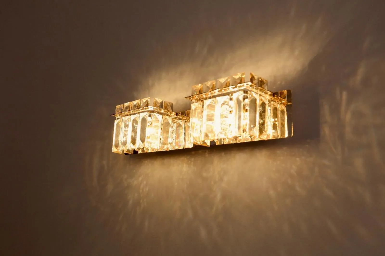 Decorative detail in Anahita Boutique Hotel