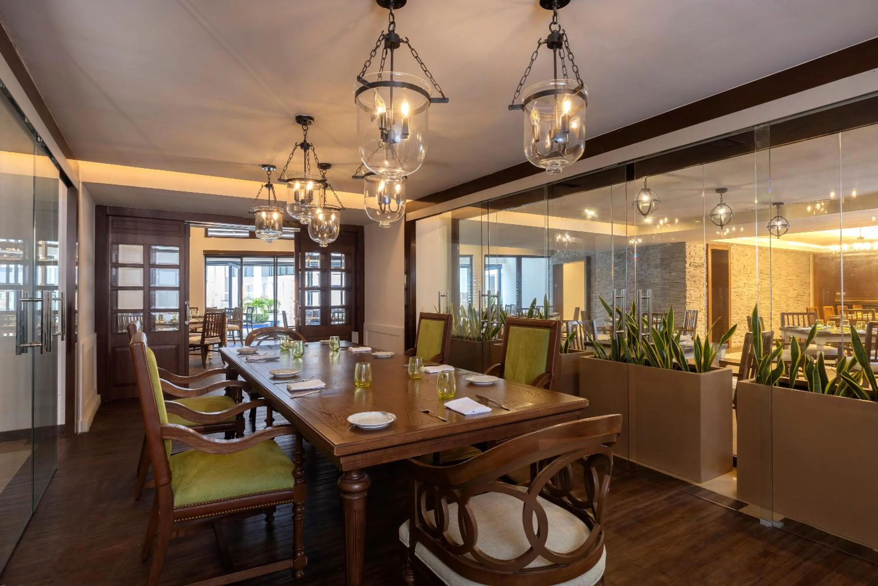 Restaurant/places to eat in Royalton Hideaway Blue Waters, An Autograph Collection All-Inclusive Resort - Adults Only