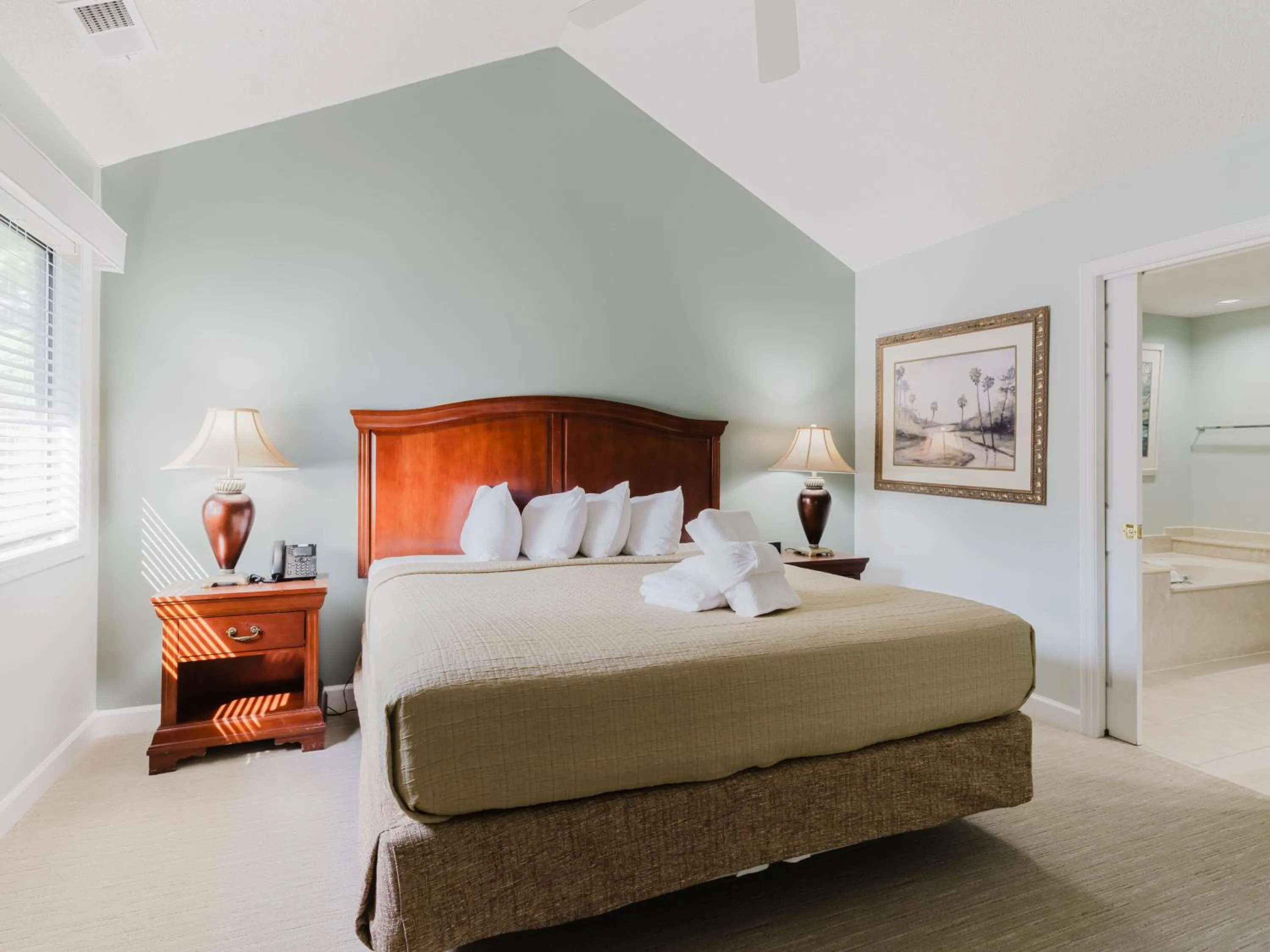 Bed in Southwind II at Shipyard