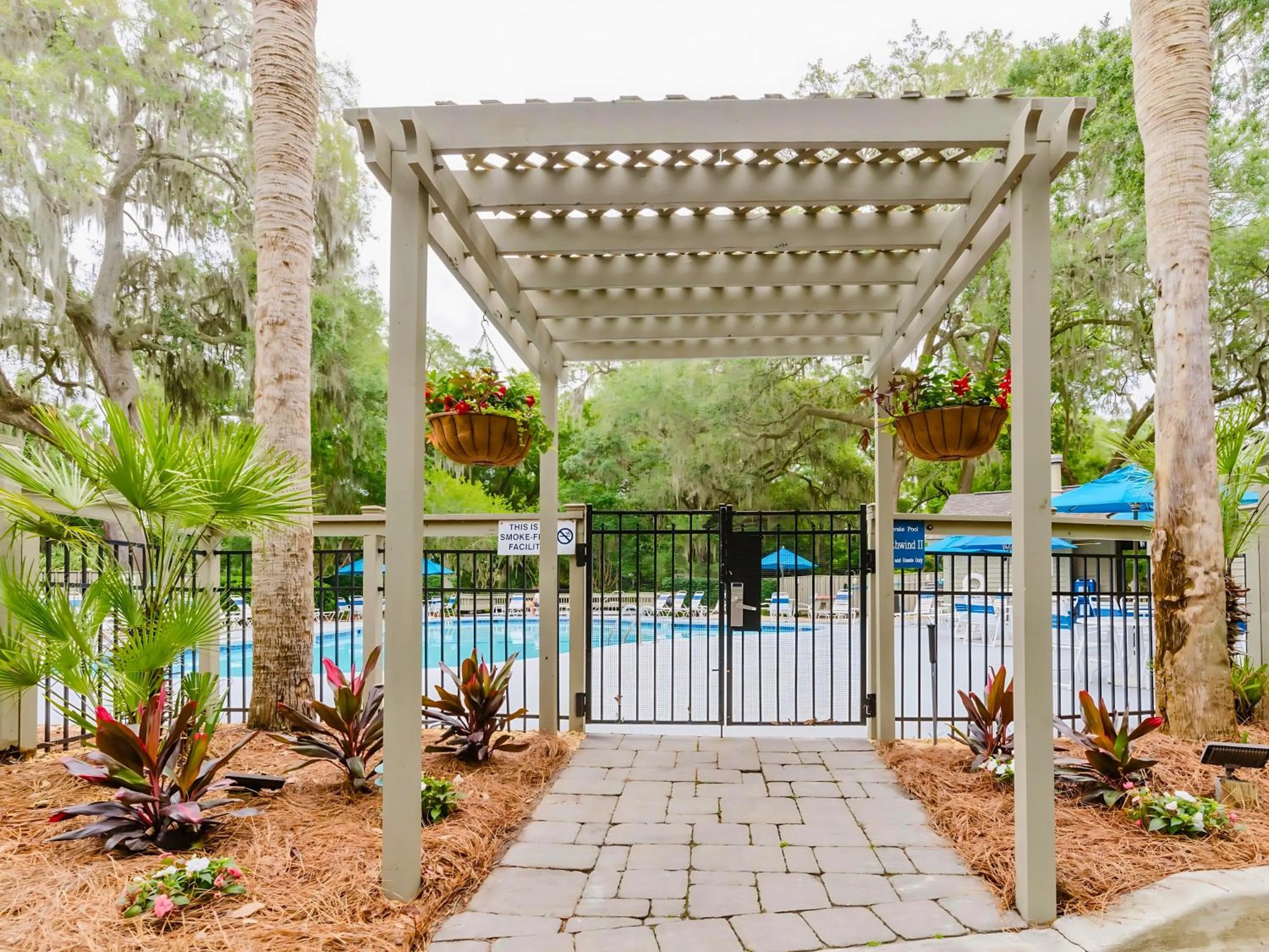 Swimming pool in Southwind II at Shipyard