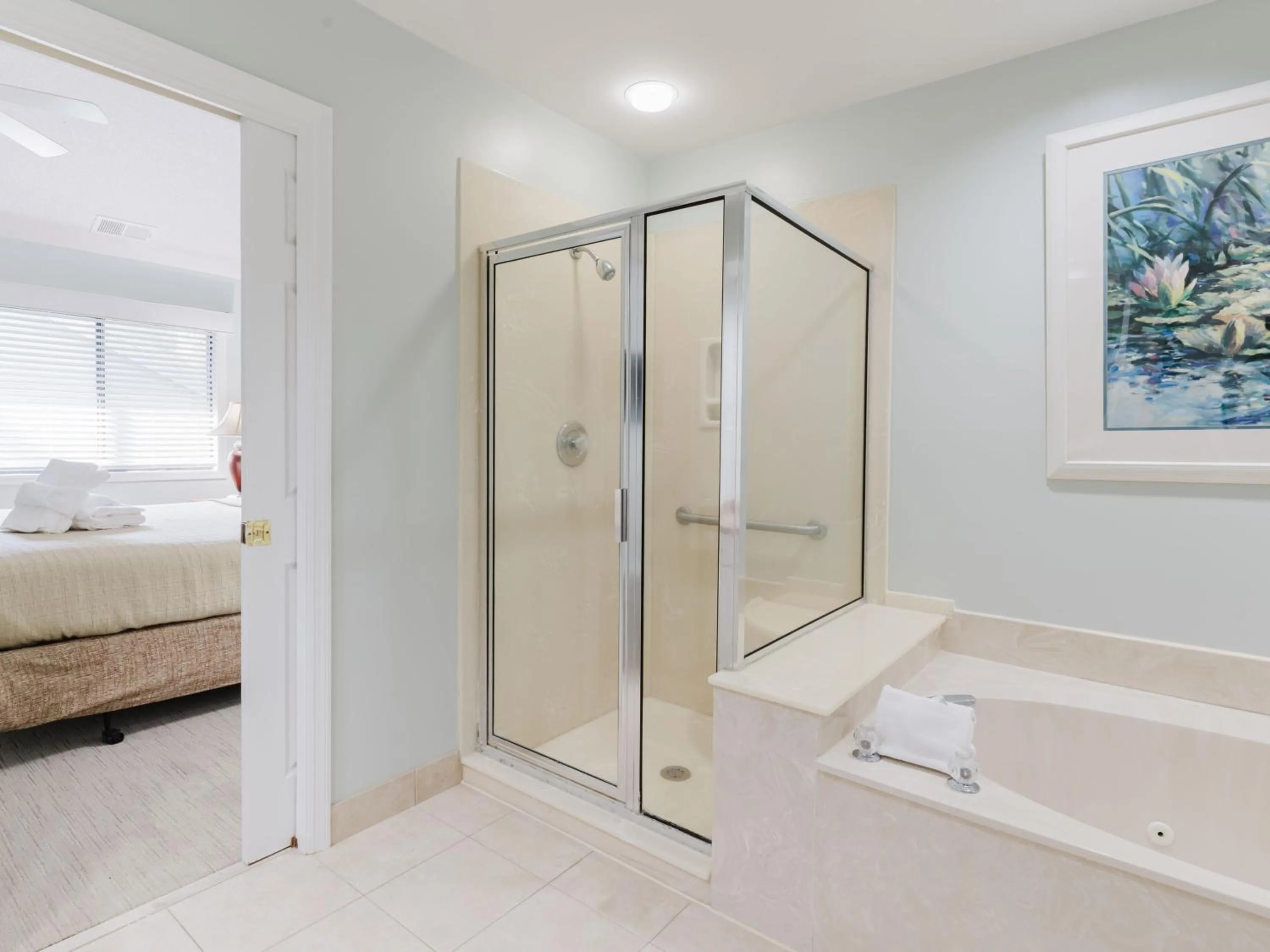 Bed in Southwind II at Shipyard