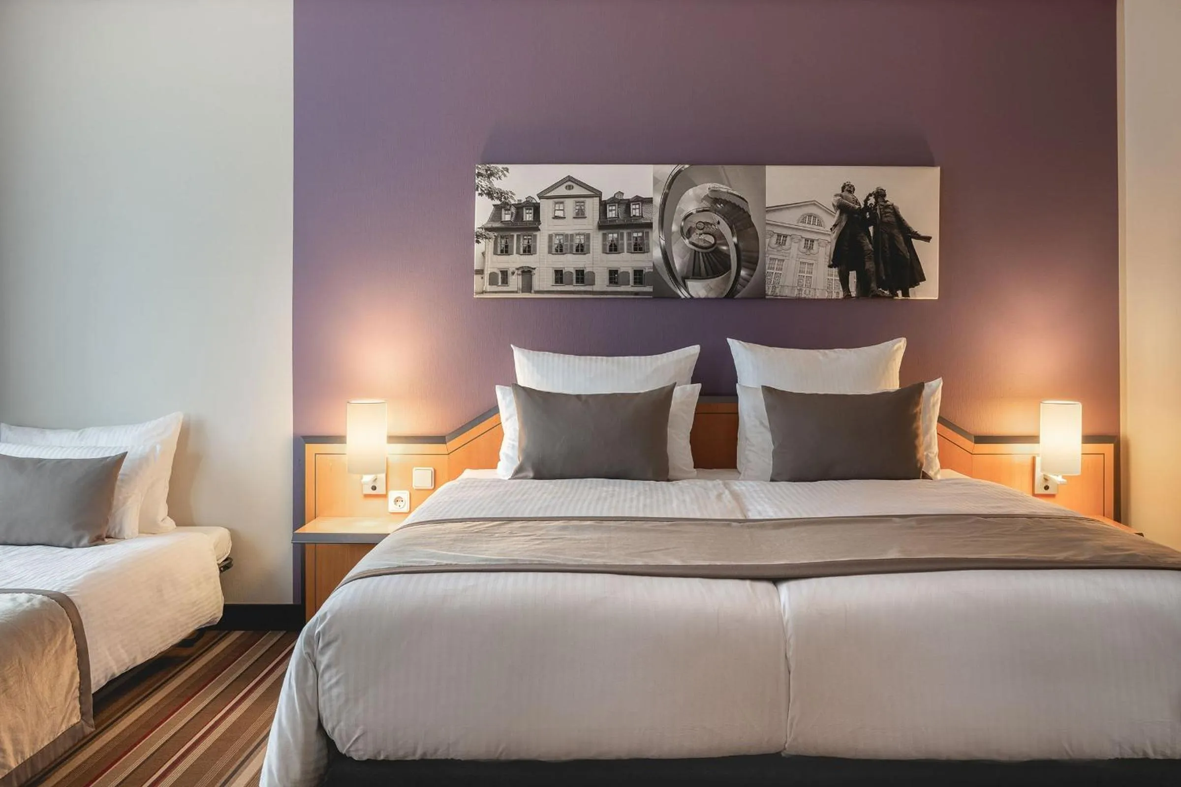 Photo of the whole room, Bed in Leonardo Hotel Weimar