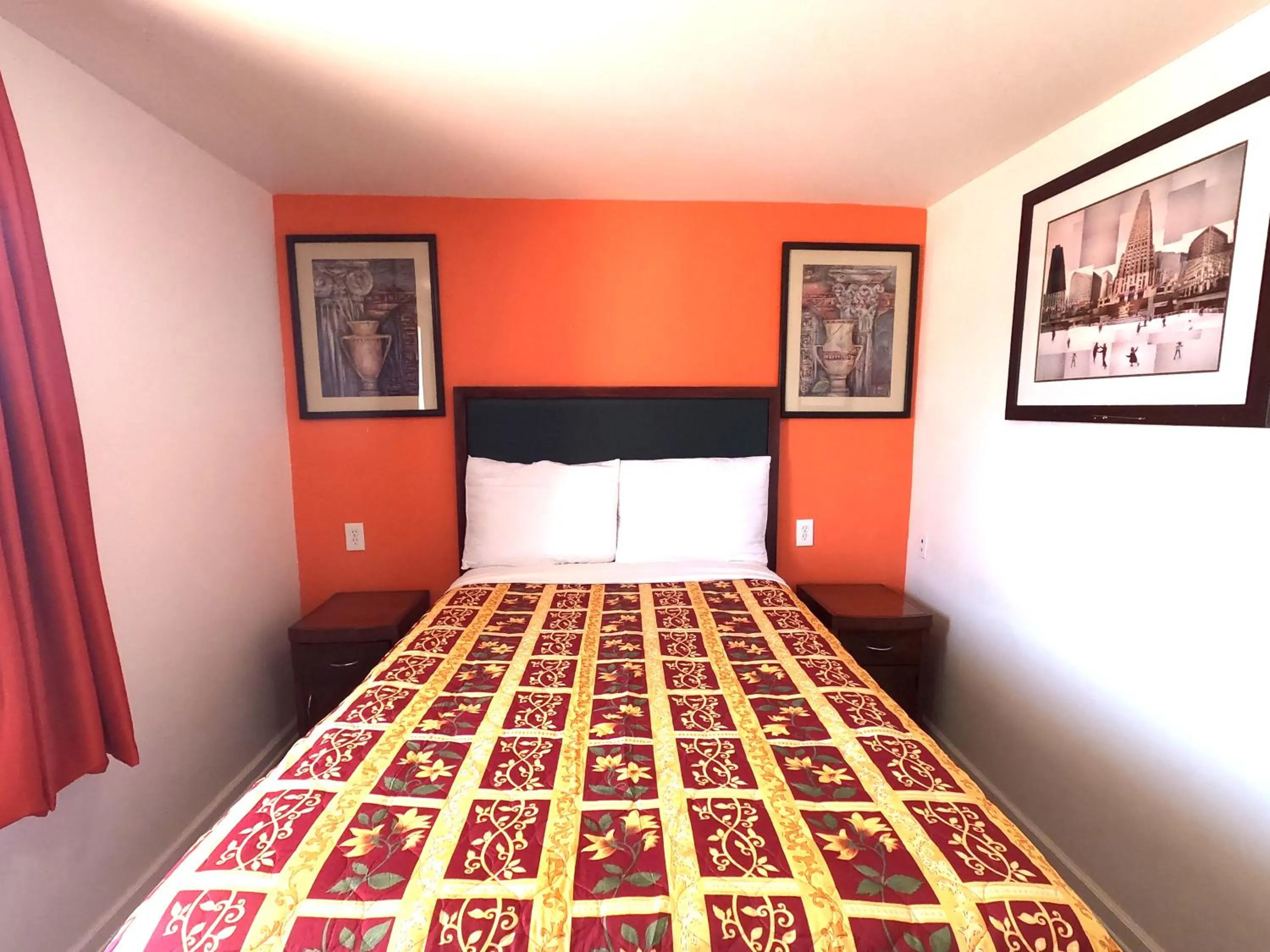 Bed in Rest Inn - Elizabeth