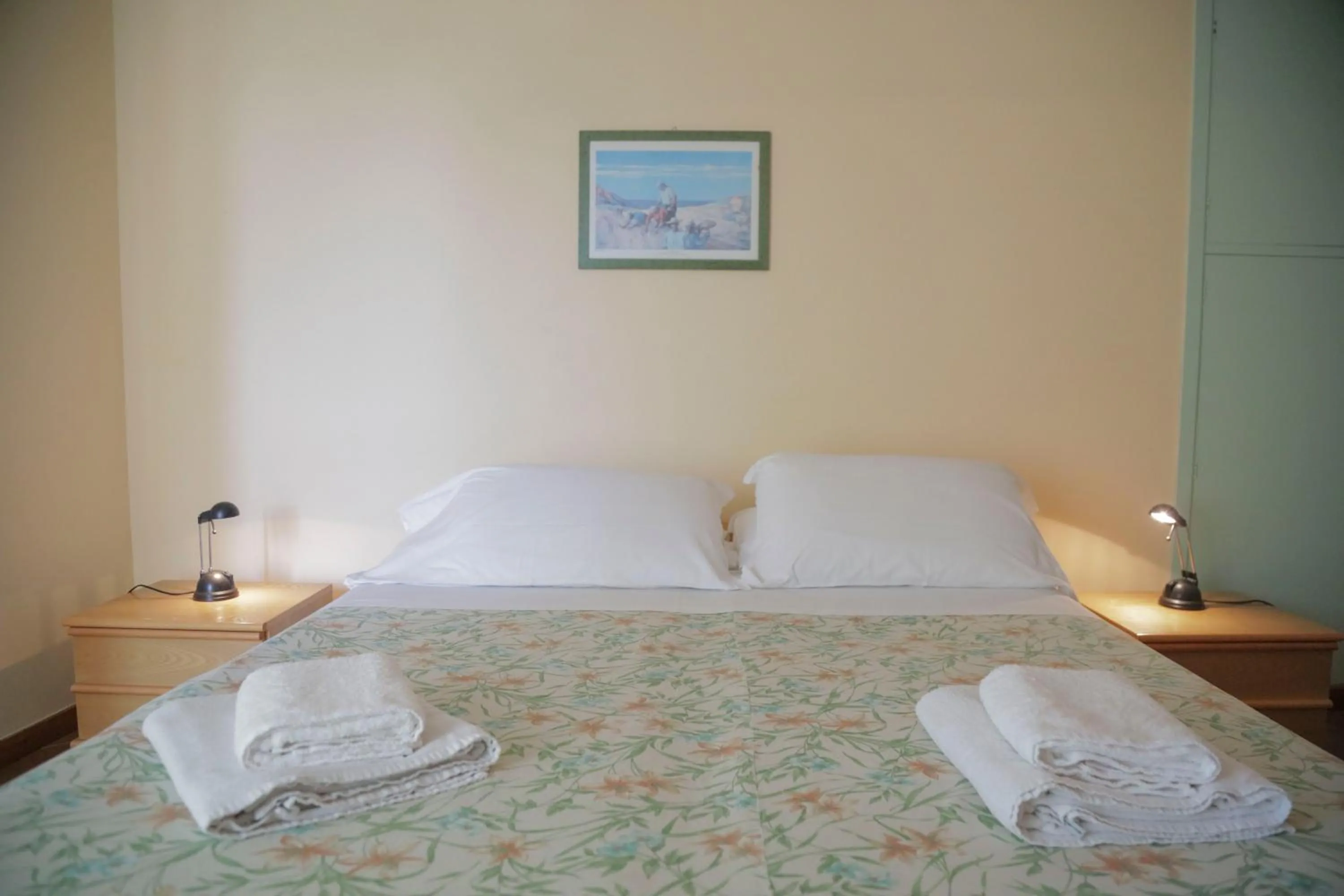 Bedroom, Bed in Casa Rosa