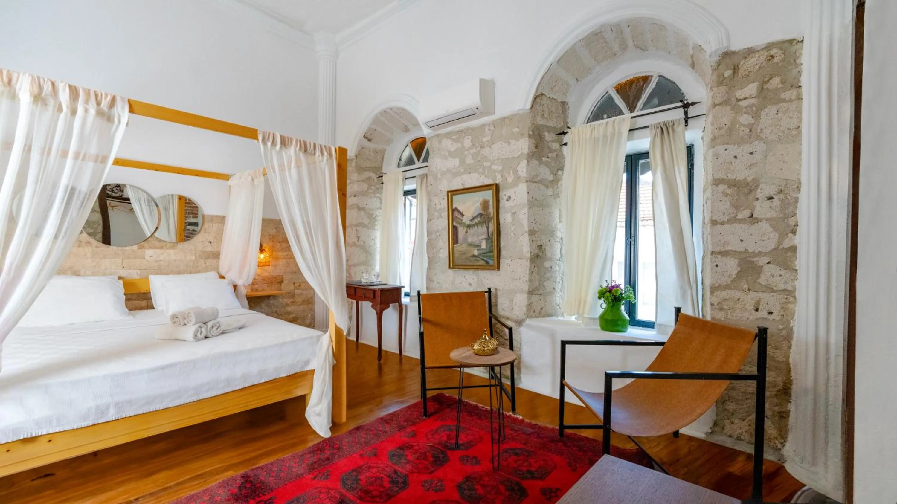 Bed in Woodstock Alaçatı