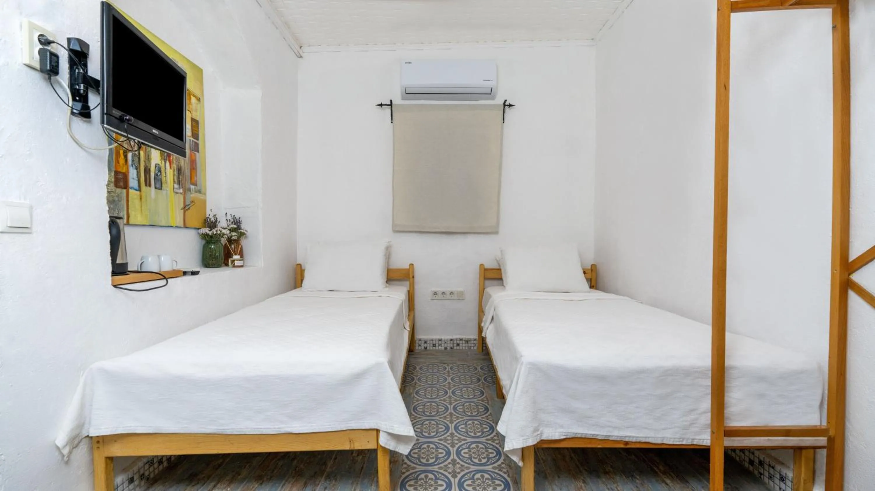 Bed in Woodstock Alaçatı