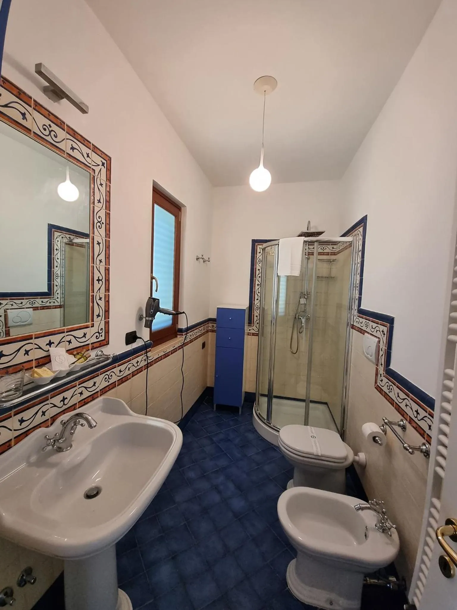 Bathroom in station69 location