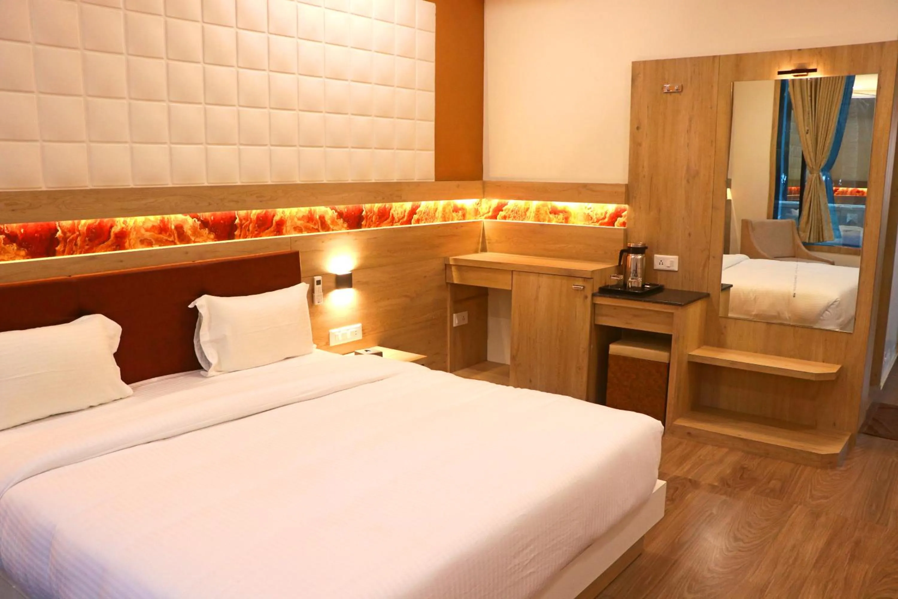 Bedroom, Bed in THE GRAND ASTORIA SOMANTH by Shivalaya Darshanam