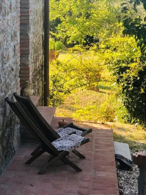 Property building in La Magnolia