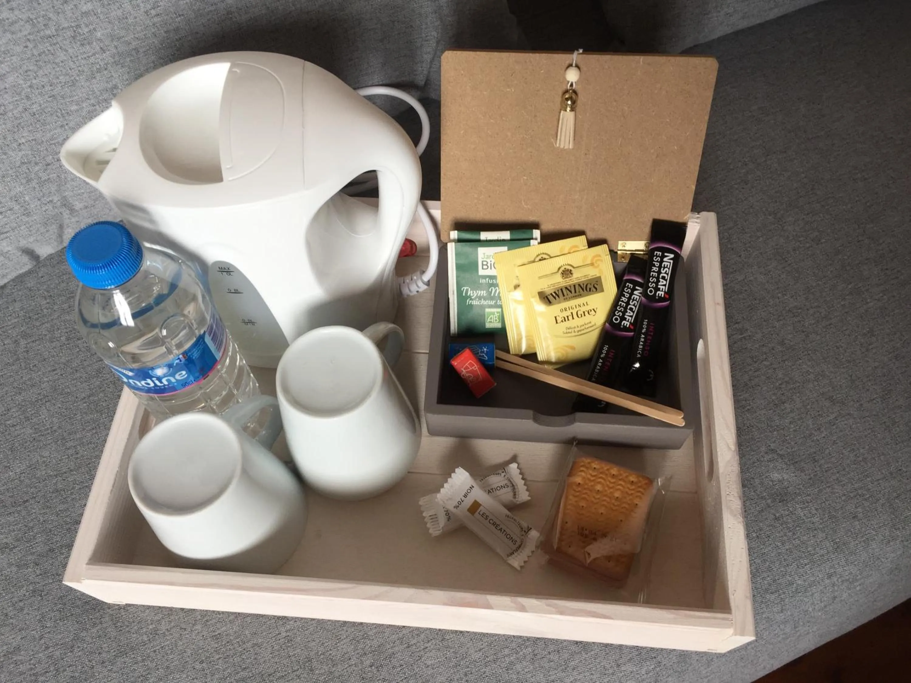 Coffee/tea facilities in L'Intemporelle