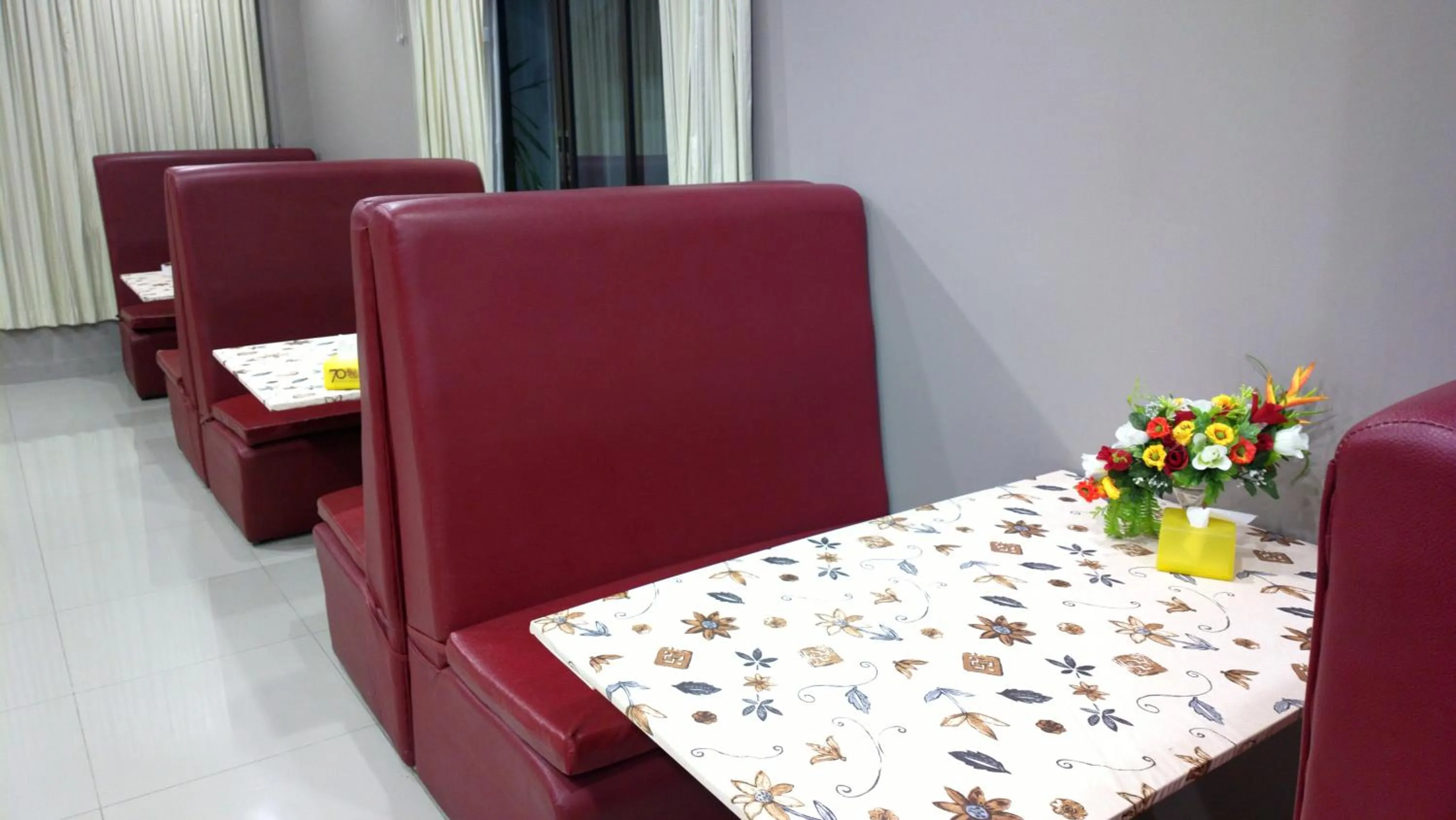 Restaurant/places to eat in Hua Hin Euro City Hotel