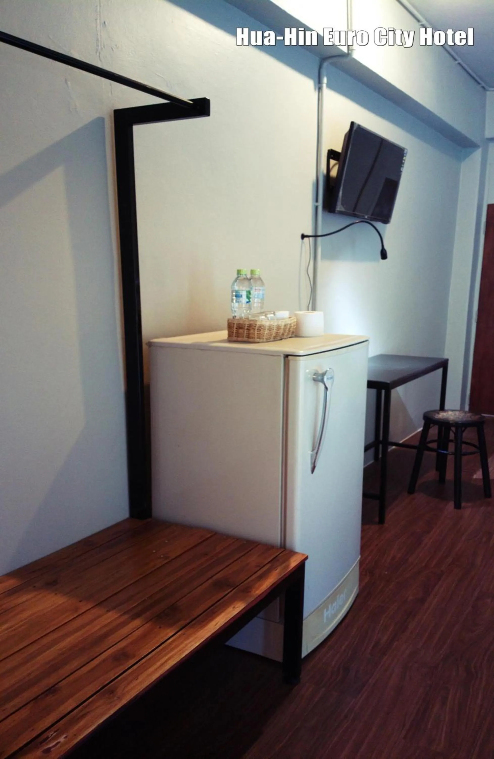 TV and multimedia in Hua Hin Euro City Hotel