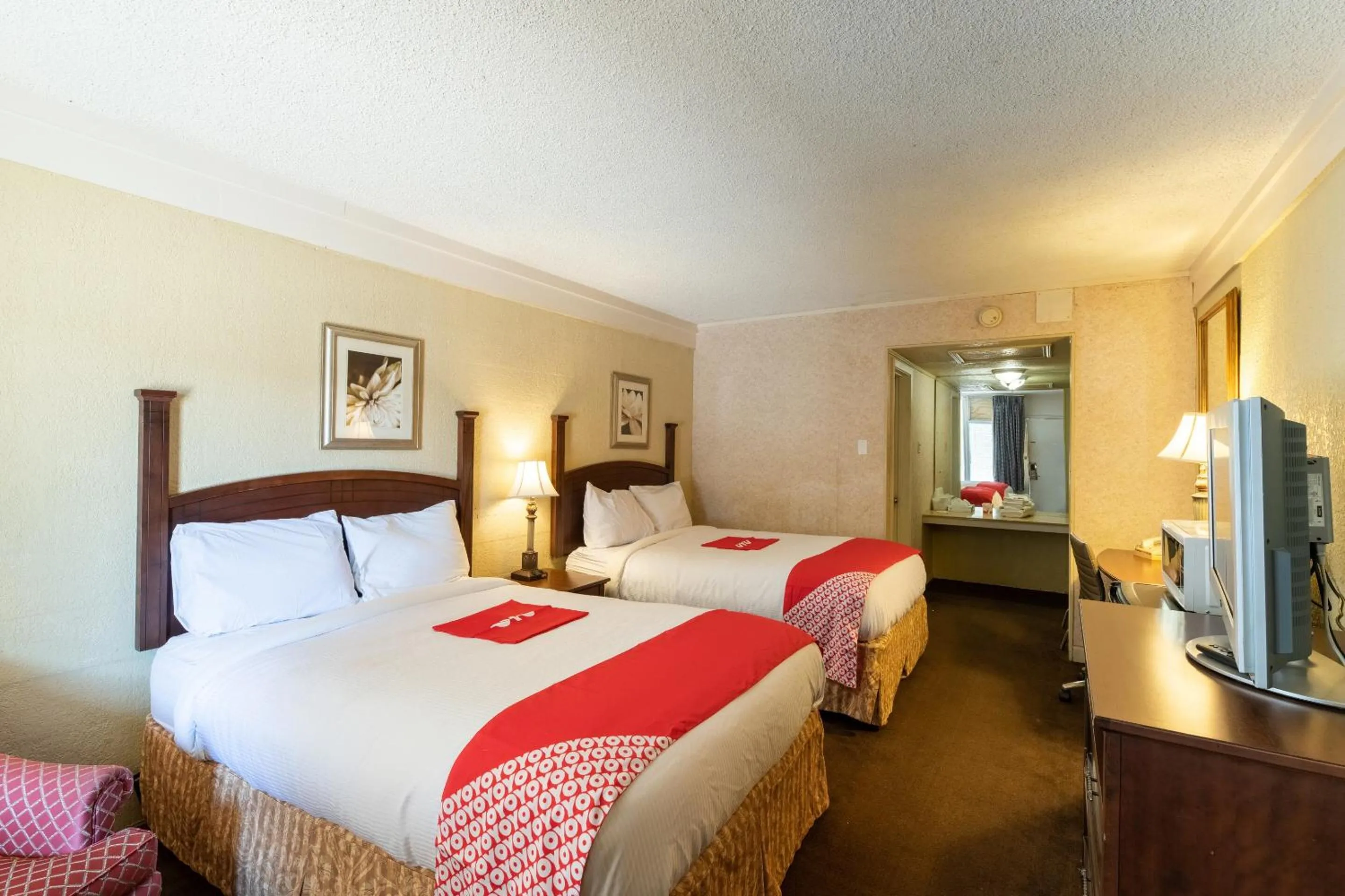 Bedroom in Hotel O Bay City, TX-35