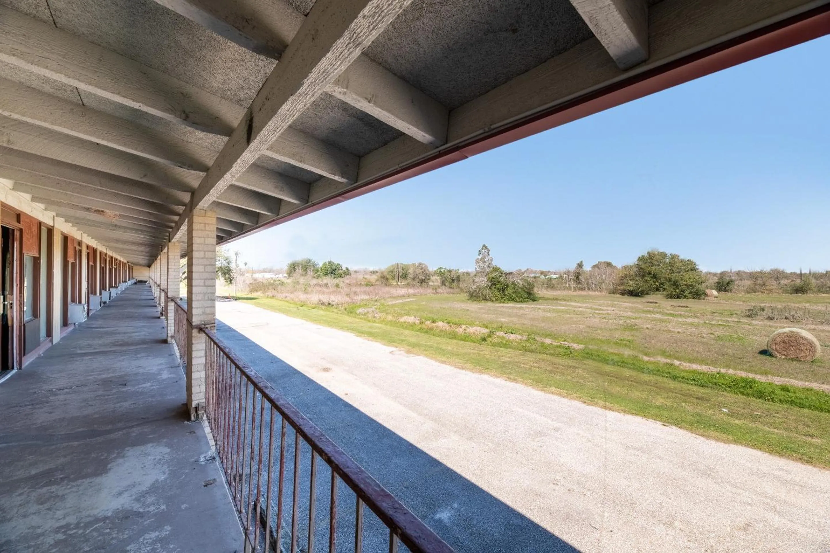 Balcony/Terrace in Hotel O Bay City, TX-35