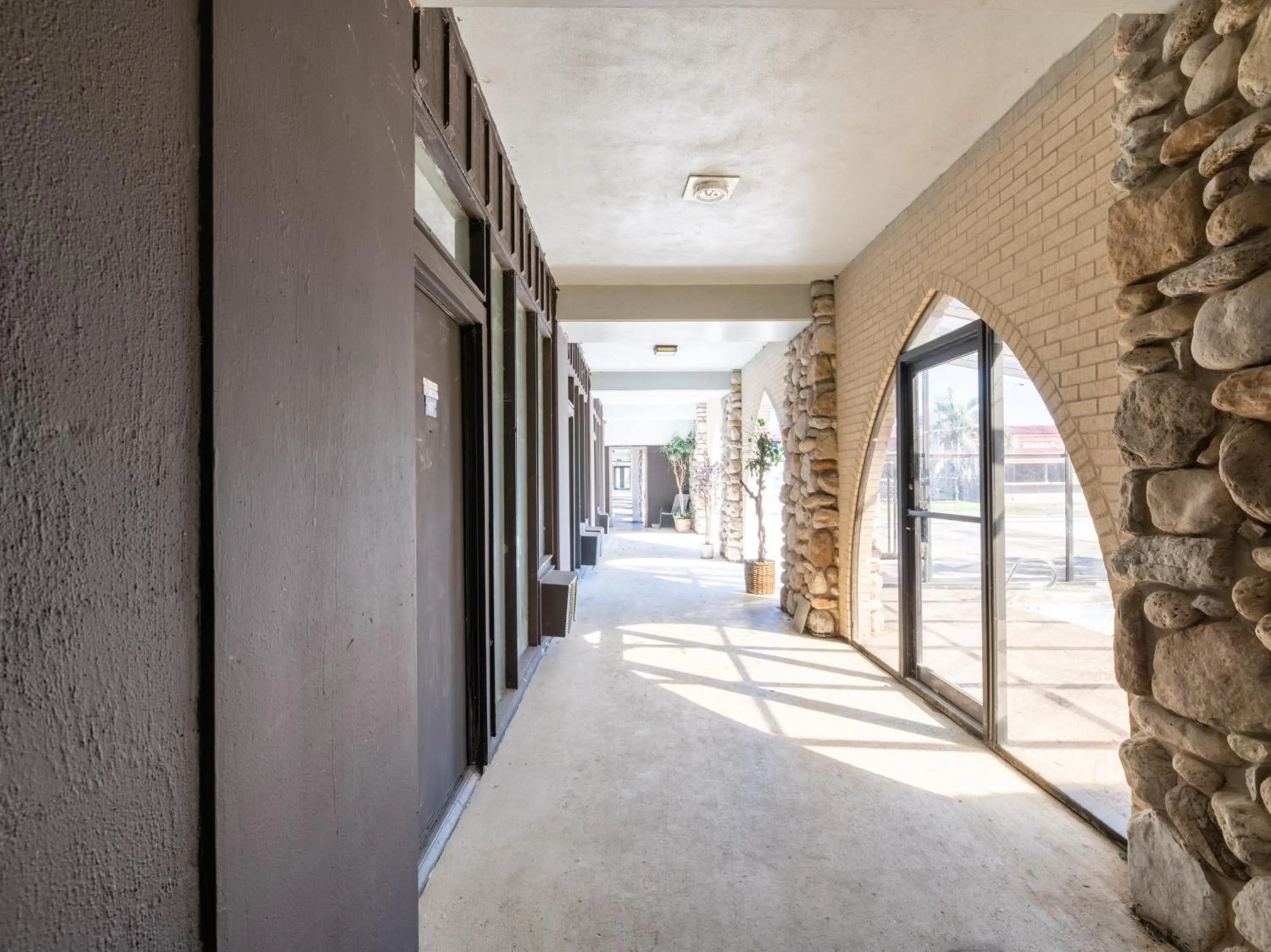 Balcony/Terrace in Hotel O Bay City, TX-35