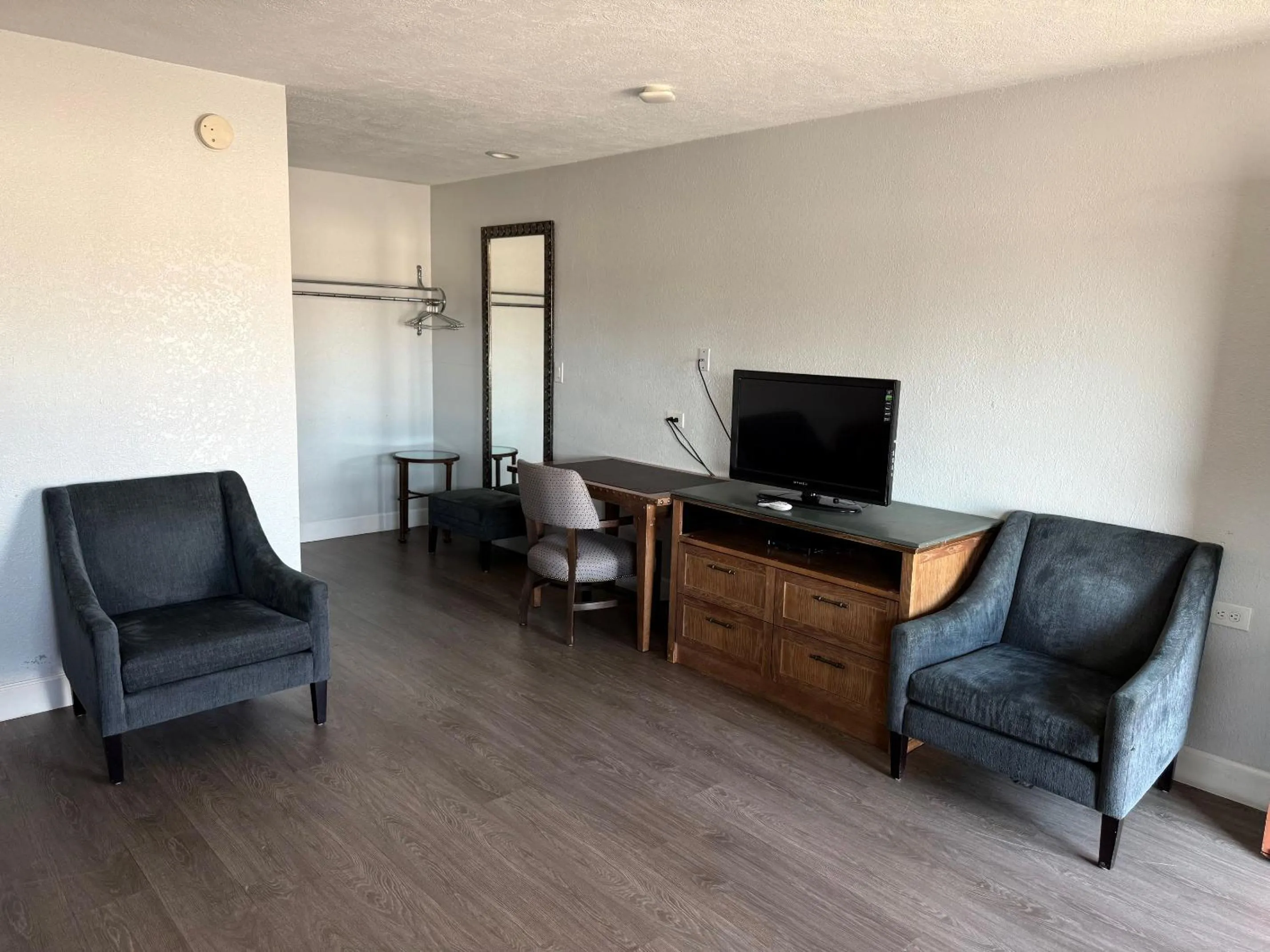 TV and multimedia in Western Inn