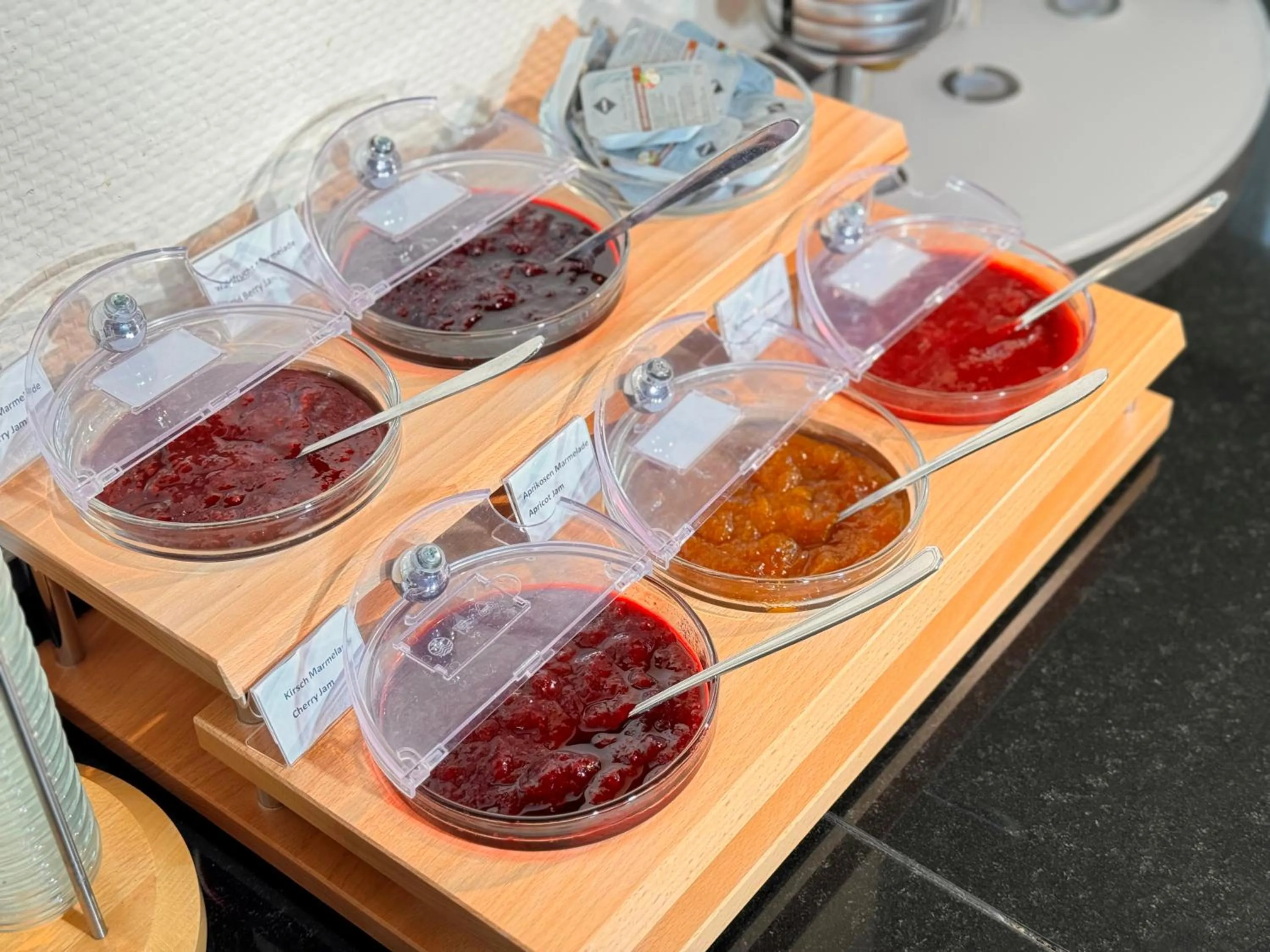 Breakfast in Hotel Rhein-Ruhr Bottrop