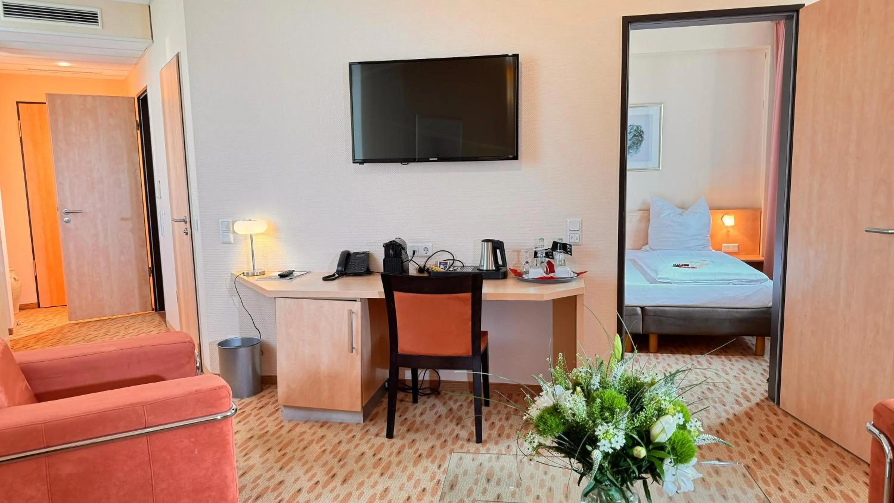 Photo of the whole room, Bed in Hotel Rhein-Ruhr Bottrop