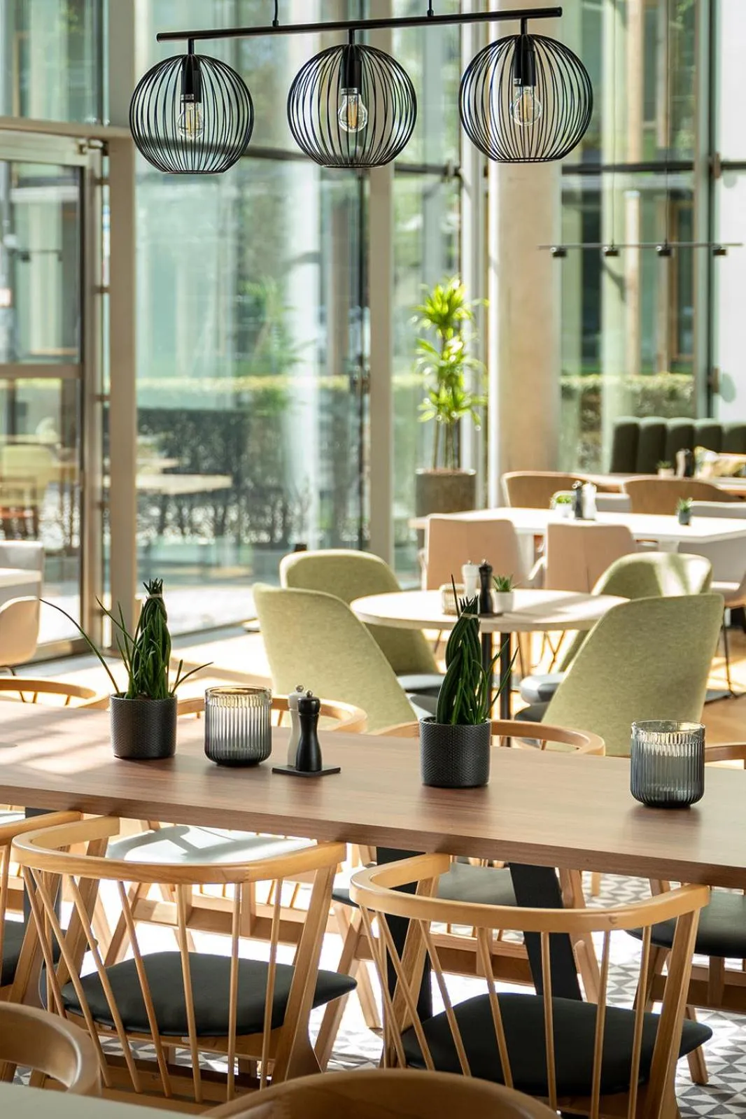 Restaurant/places to eat in INNSiDE by Meliá München Parkstadt Schwabing