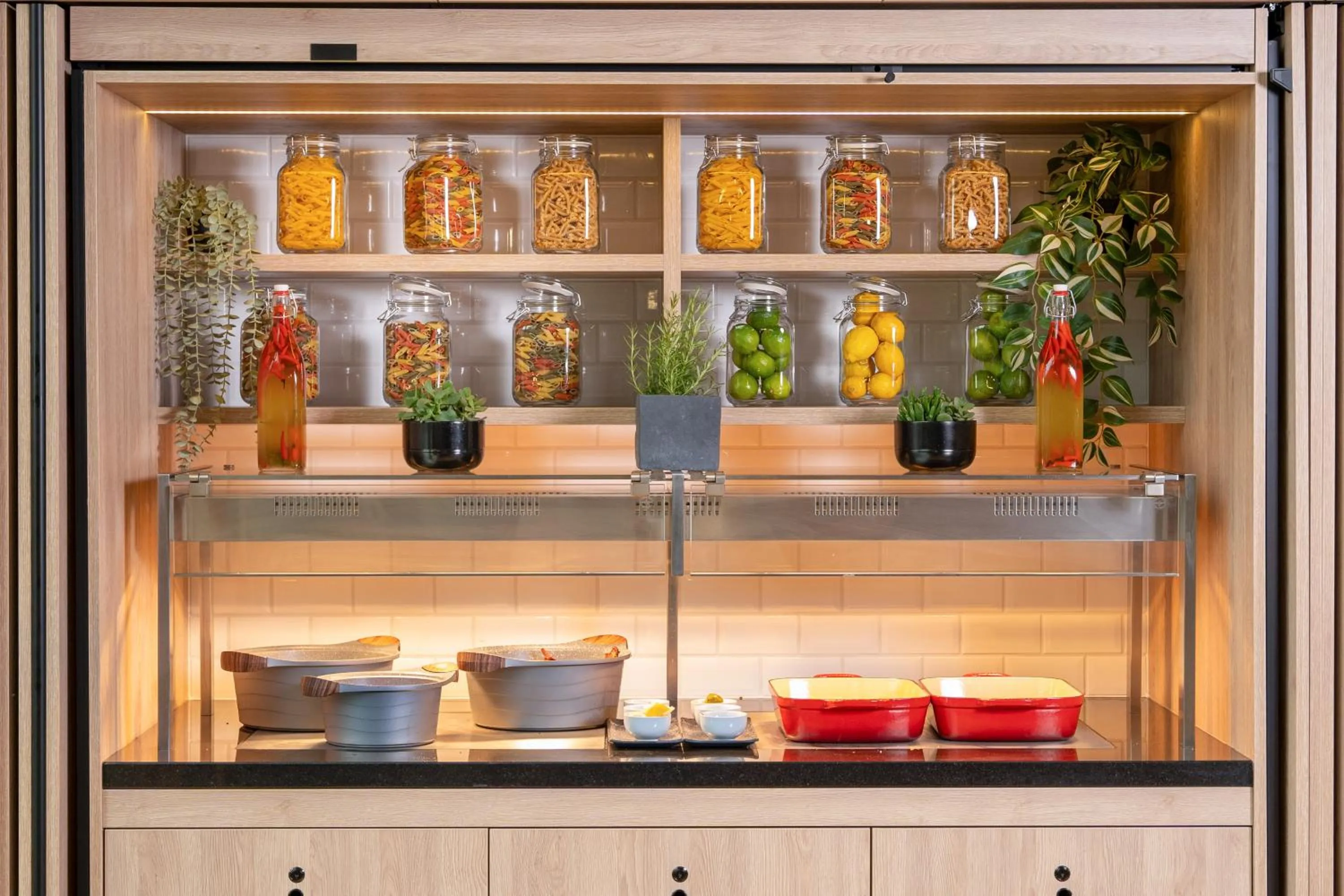 Breakfast in INNSiDE by Meliá München Parkstadt Schwabing