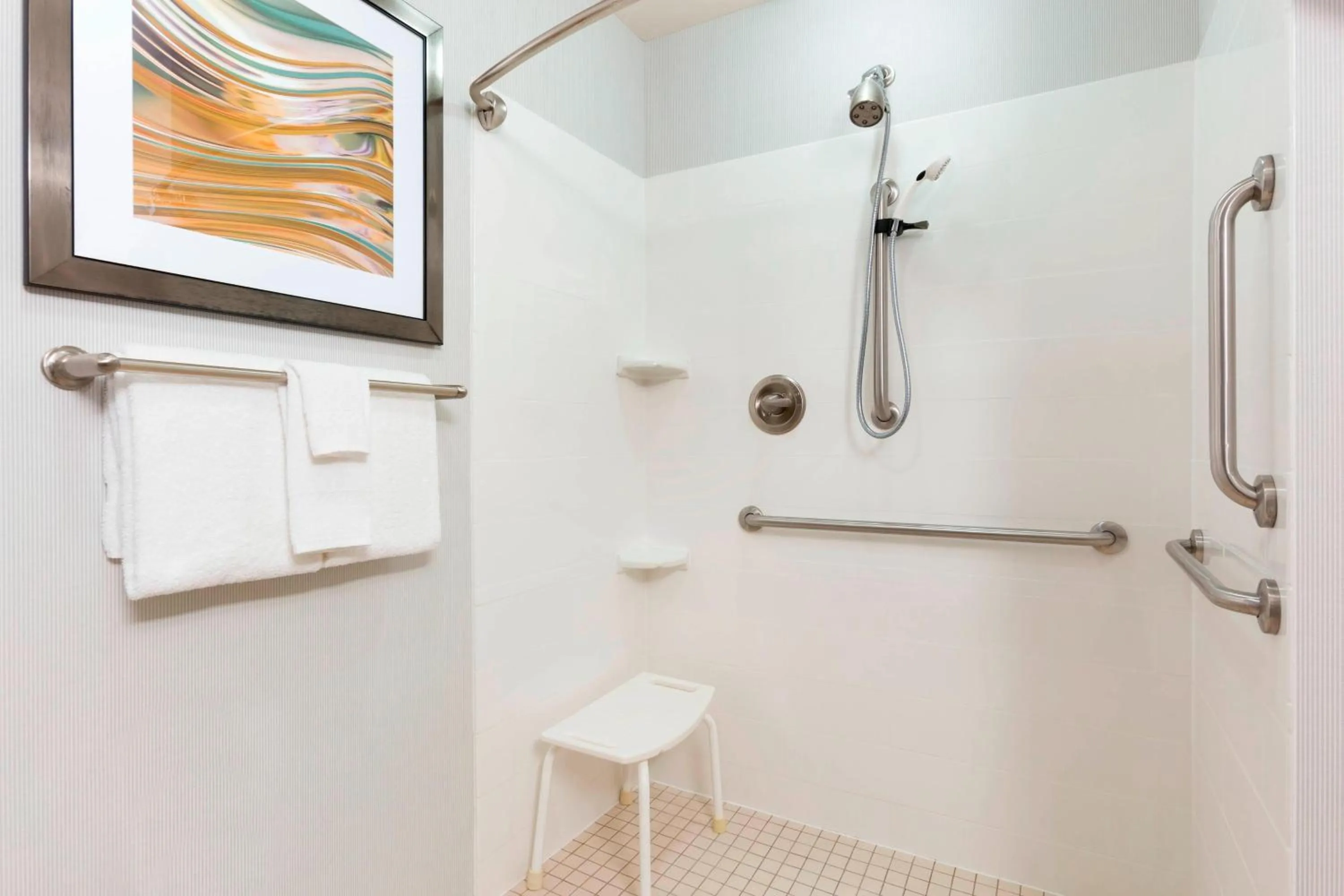 Bathroom in Courtyard by Marriott Kalamazoo Portage