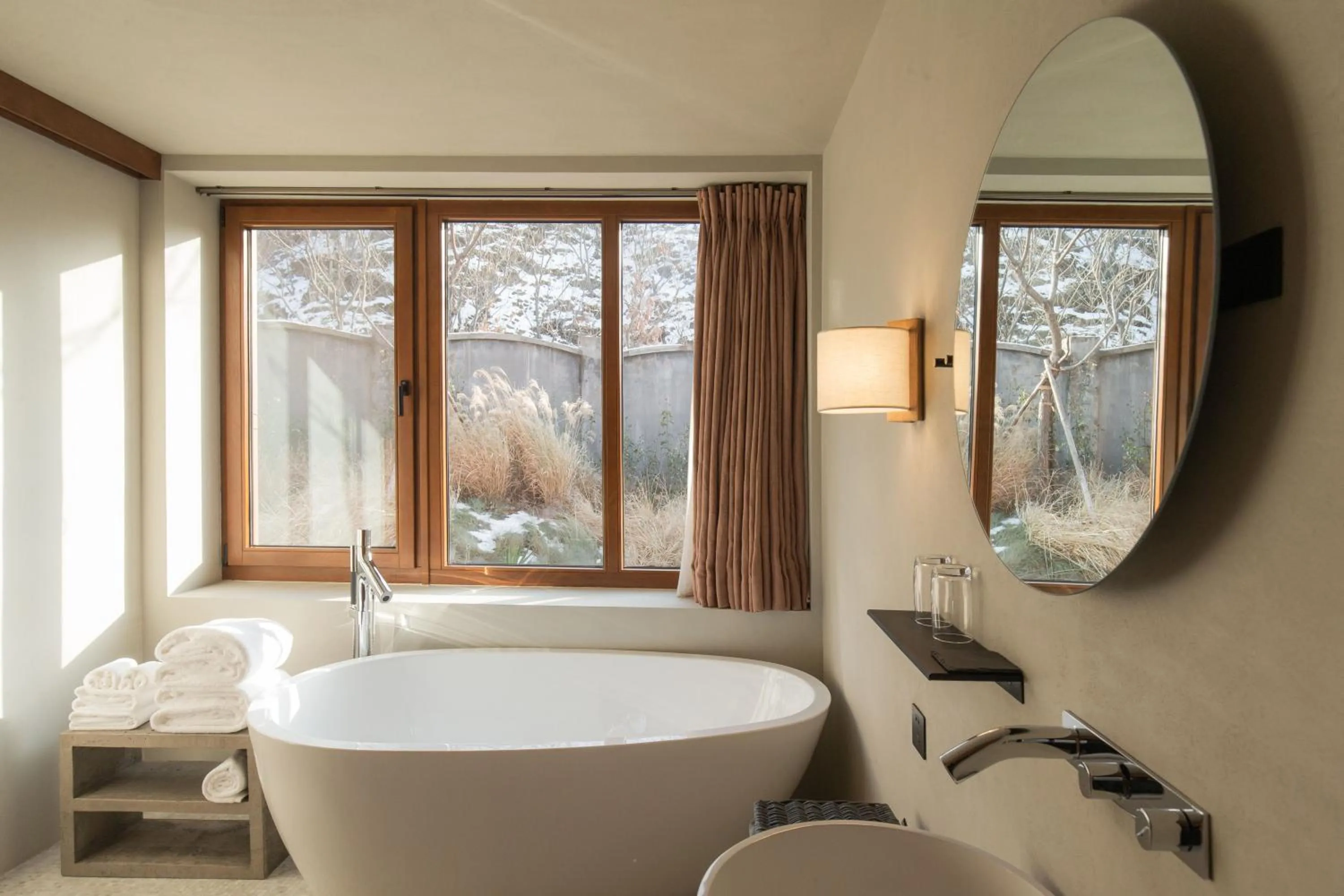 Bathroom in Sansa Village Boutique Hotel at Mutianyu Great Wall Adjoin to Mutianyu Great Wall - Room with the View of Great Wall - Jacuzzi with the View of Great Wall - Vehicle Shuttle Service - International Catering - SPA& Nail Beauty Facilities