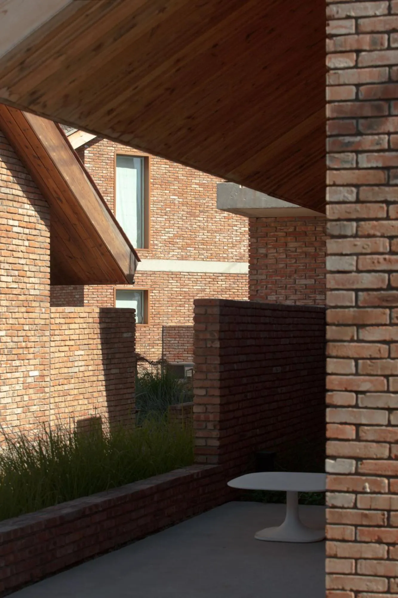 Property building in Sansa Village Boutique Hotel at Mutianyu Great Wall Adjoin to Mutianyu Great Wall - Room with the View of Great Wall - Jacuzzi with the View of Great Wall - Vehicle Shuttle Service - International Catering - SPA& Nail Beauty Facilities