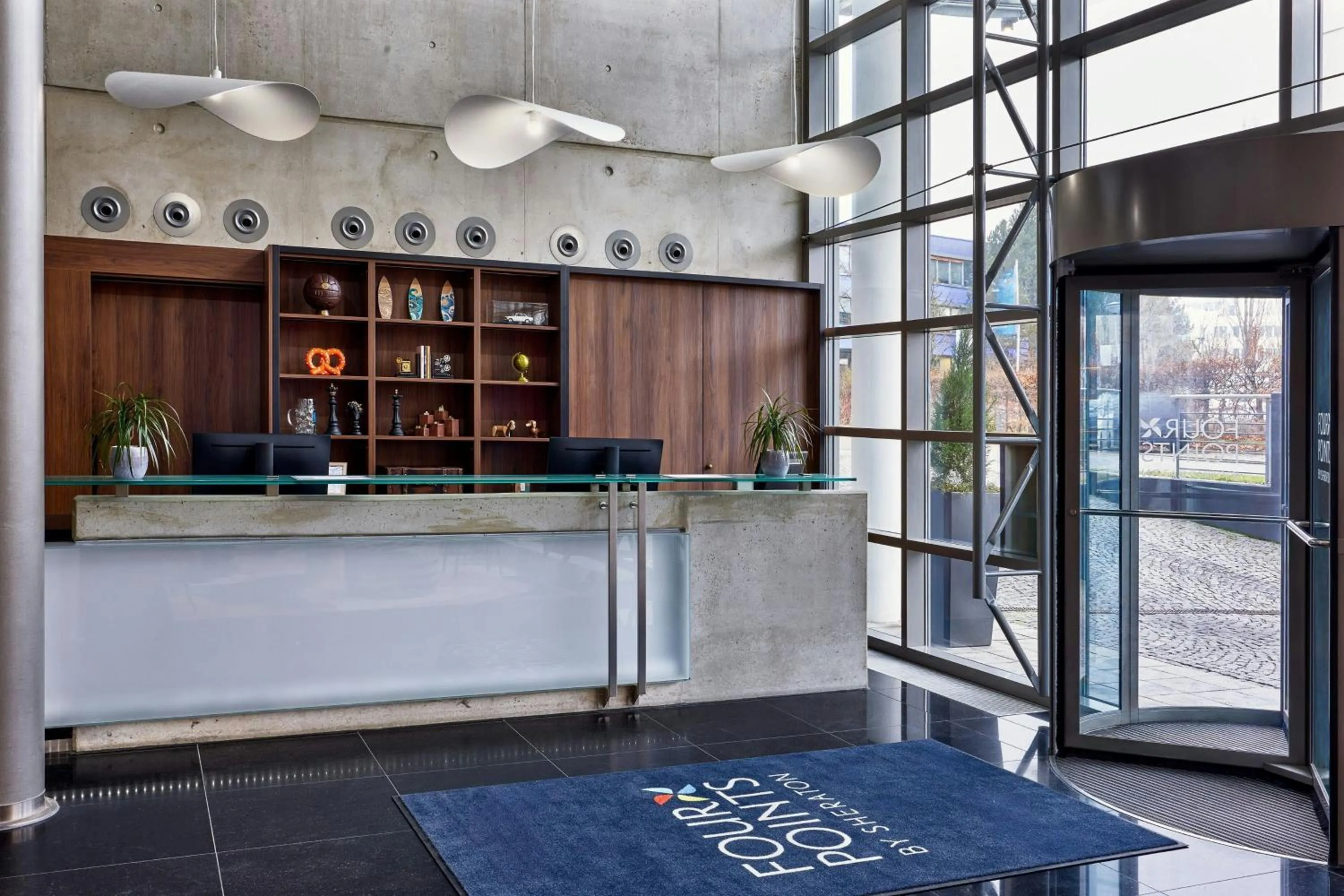 Lobby or reception in Four Points by Sheraton Munich Messe