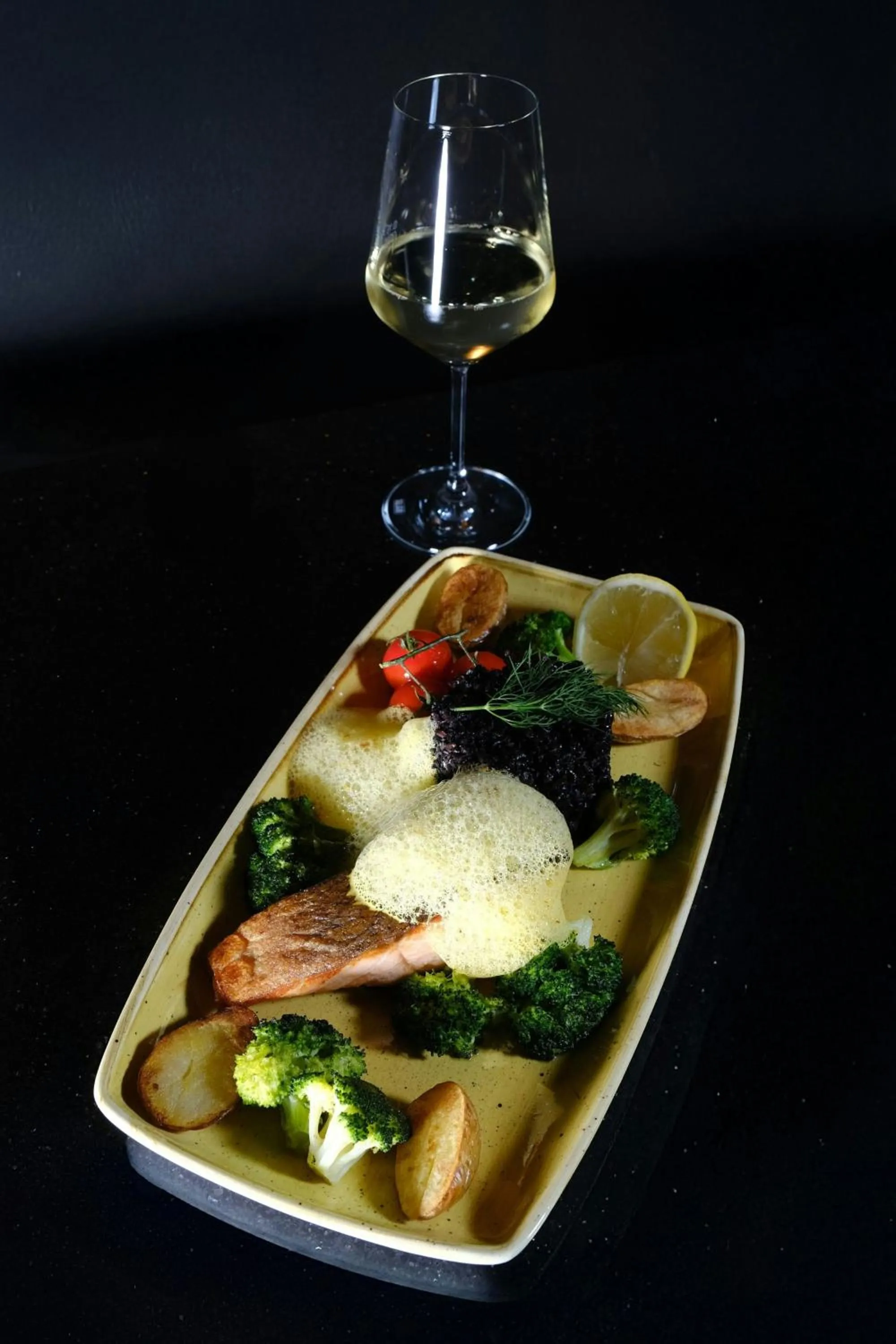 Restaurant/places to eat in FOUR Munich Neue Messe