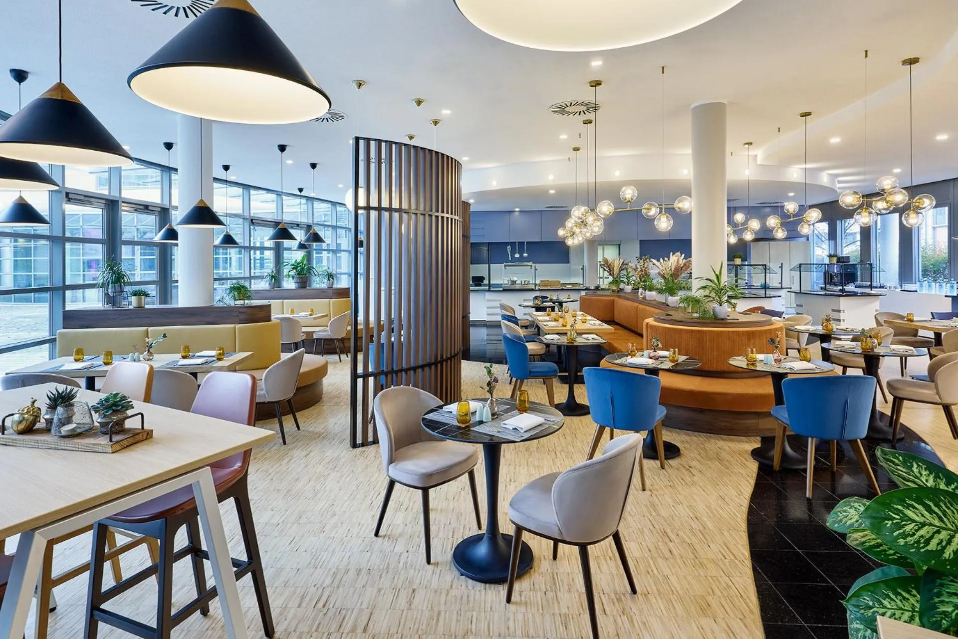 Restaurant/places to eat in Four Points by Sheraton Munich Messe