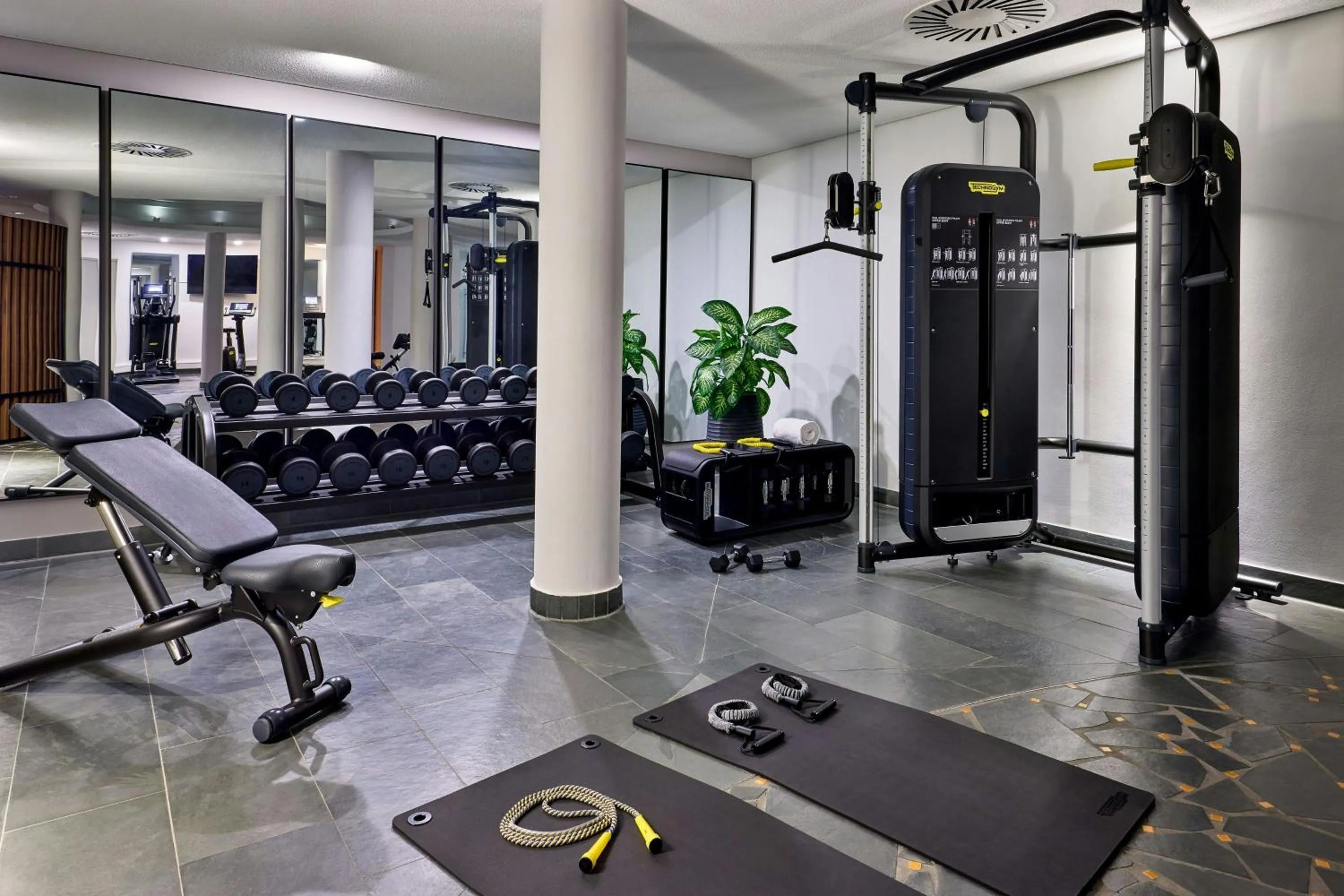 Fitness centre/facilities in Four Points by Sheraton Munich Messe