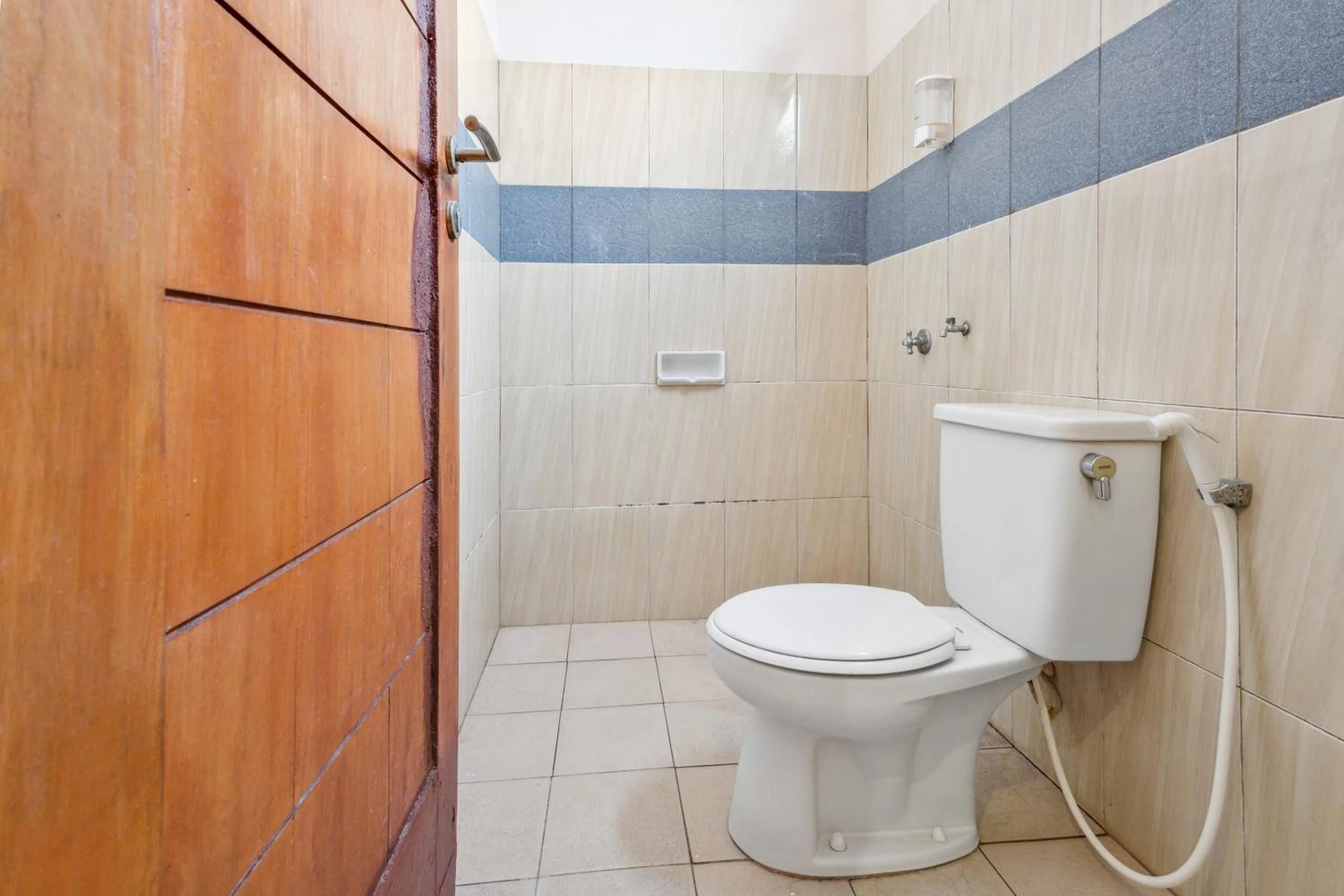 Bathroom in Sawarna Little Hula Hula