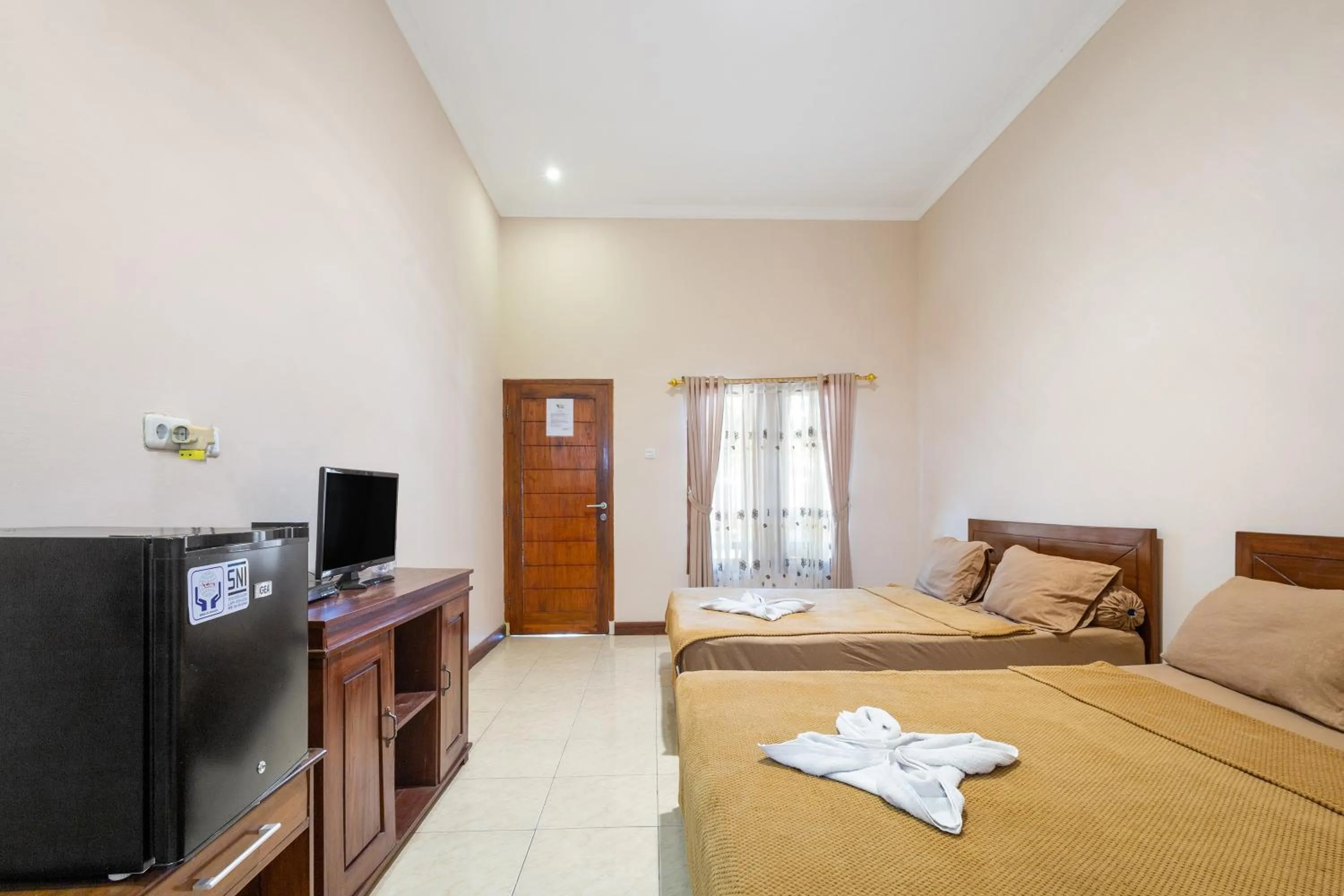 Bed in Sawarna Little Hula Hula