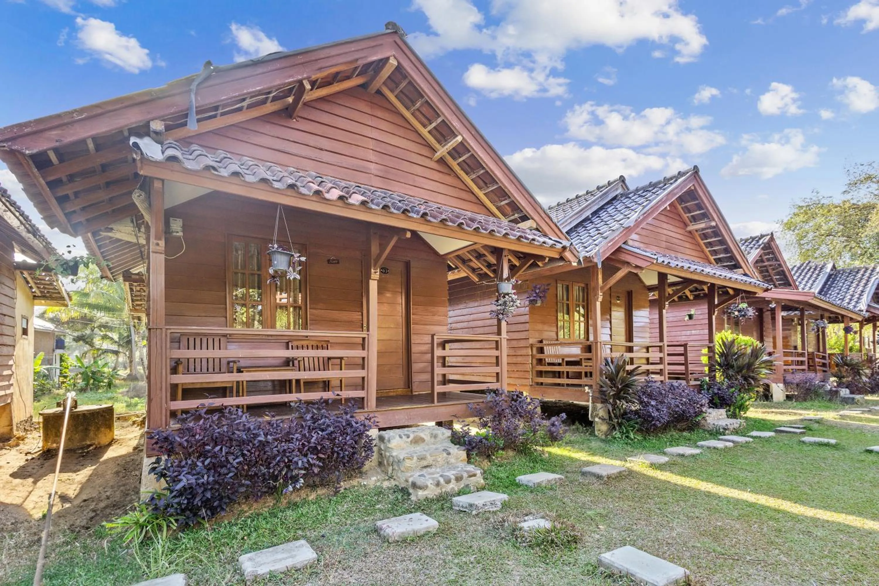 Property building in Sawarna Little Hula Hula