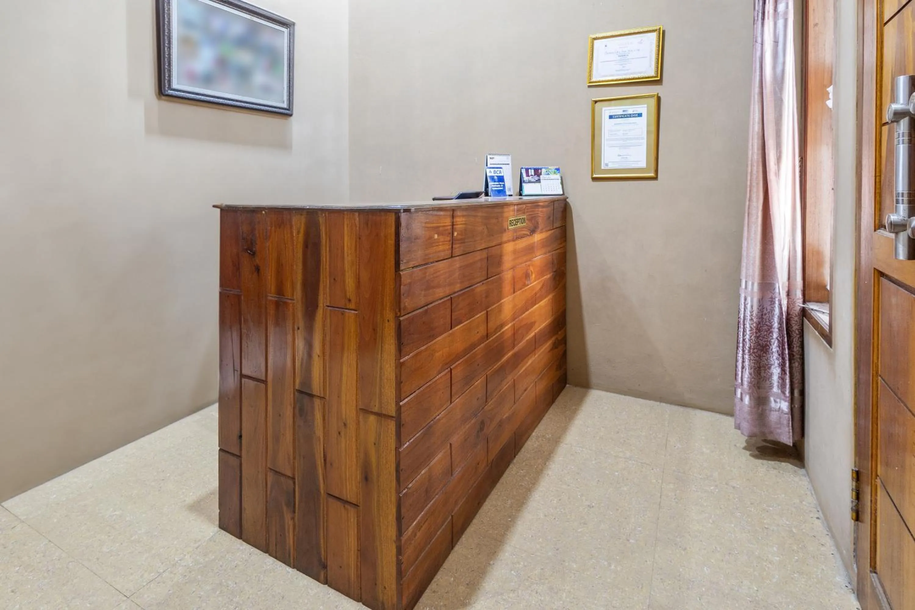 Lobby or reception in Sawarna Little Hula Hula