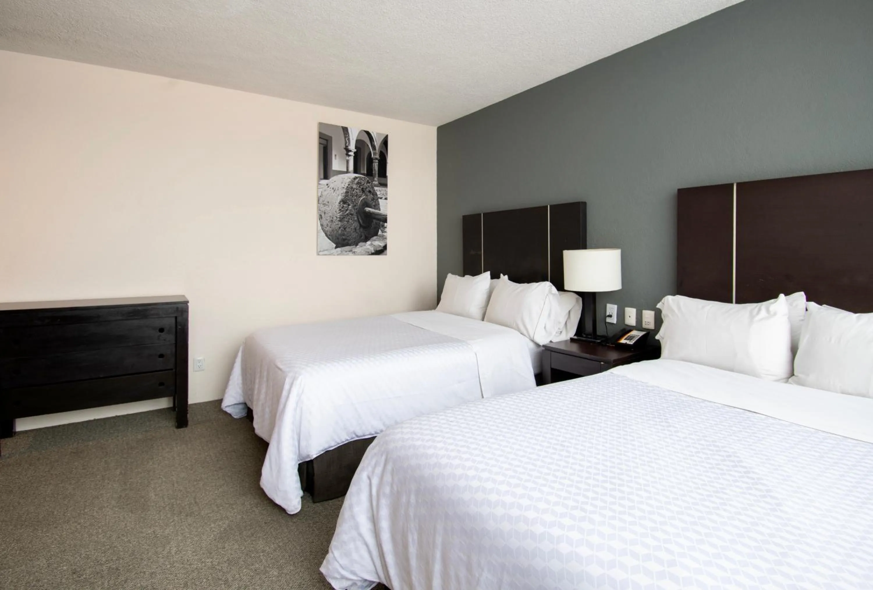 Bed in Hotel Plaza Génova Centro