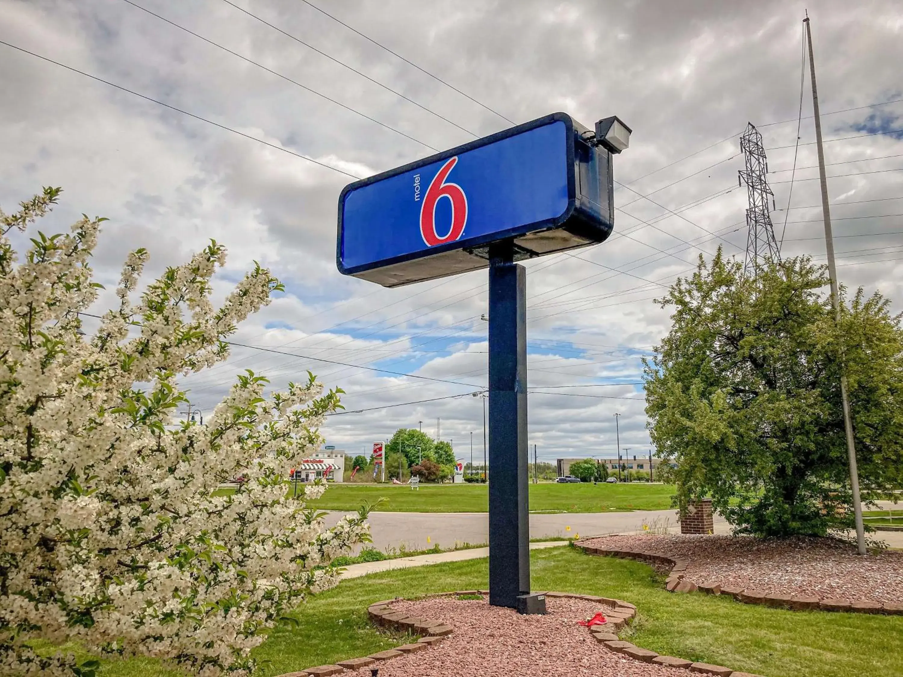 Motel 6 Elkhart, IN Motel 6 Elkhart, IN